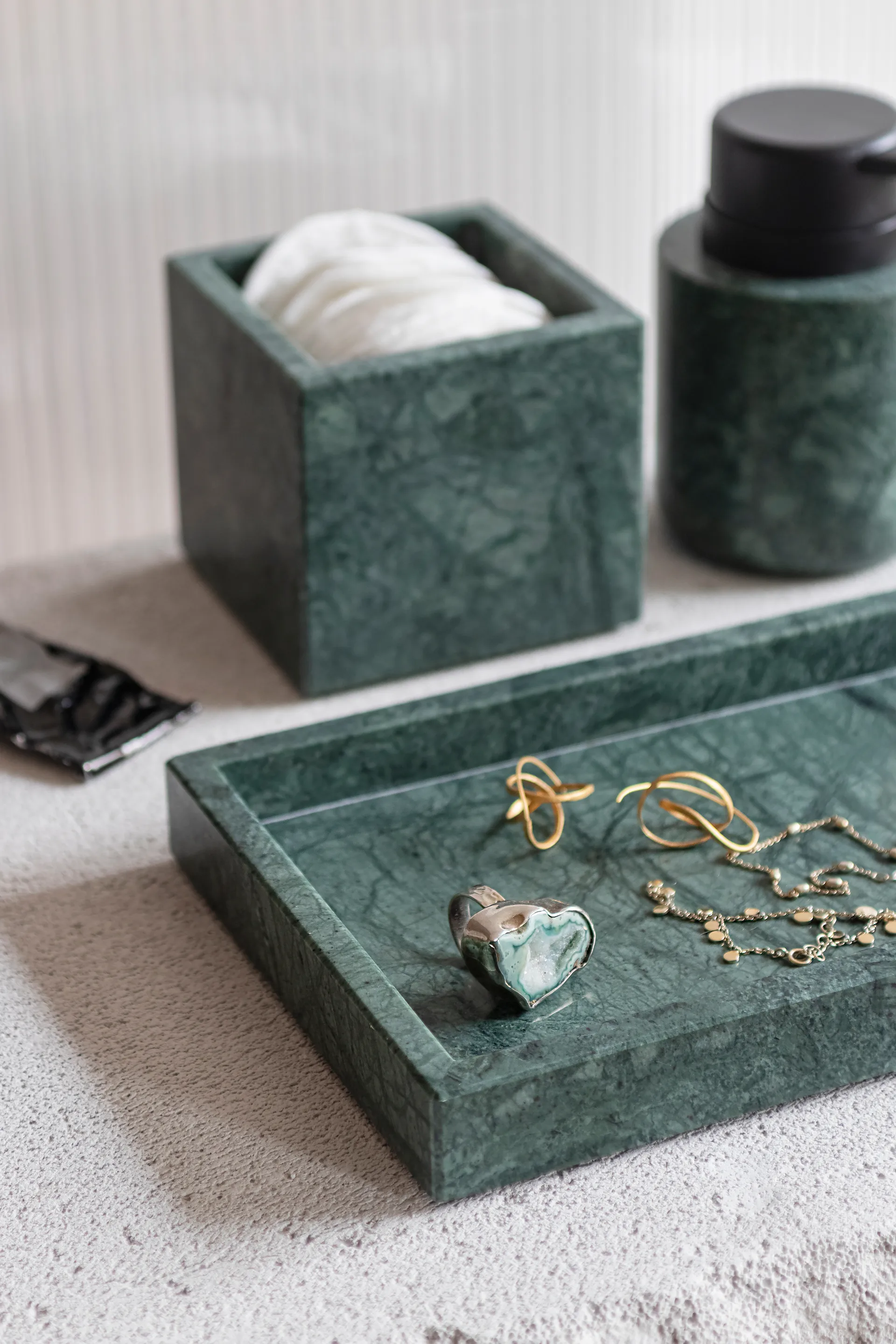 Marble decorative tray 16x31 cm, Dark forest Mette Ditmer