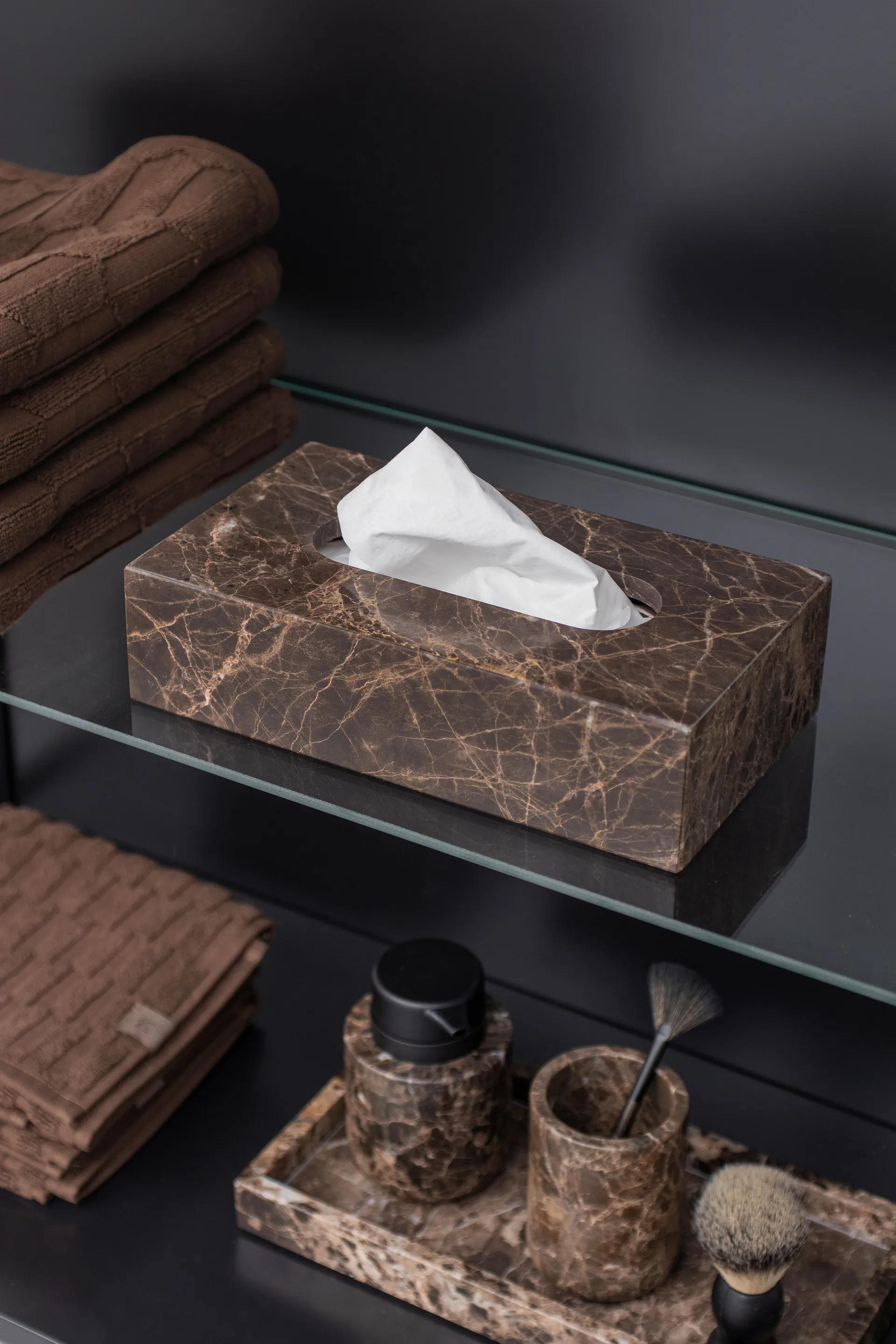 Marble tissue box 14x25.5 cm, Brown Mette Ditmer