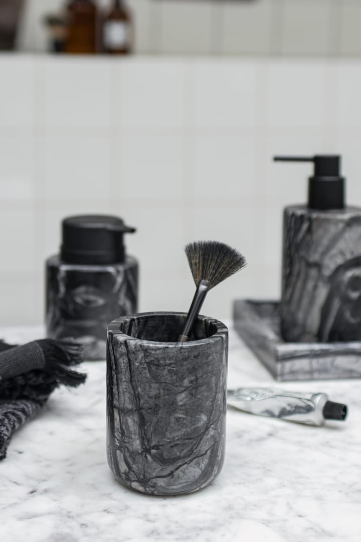 Marble toothbrush holder 10 cm - Black-Grey - Mette Ditmer