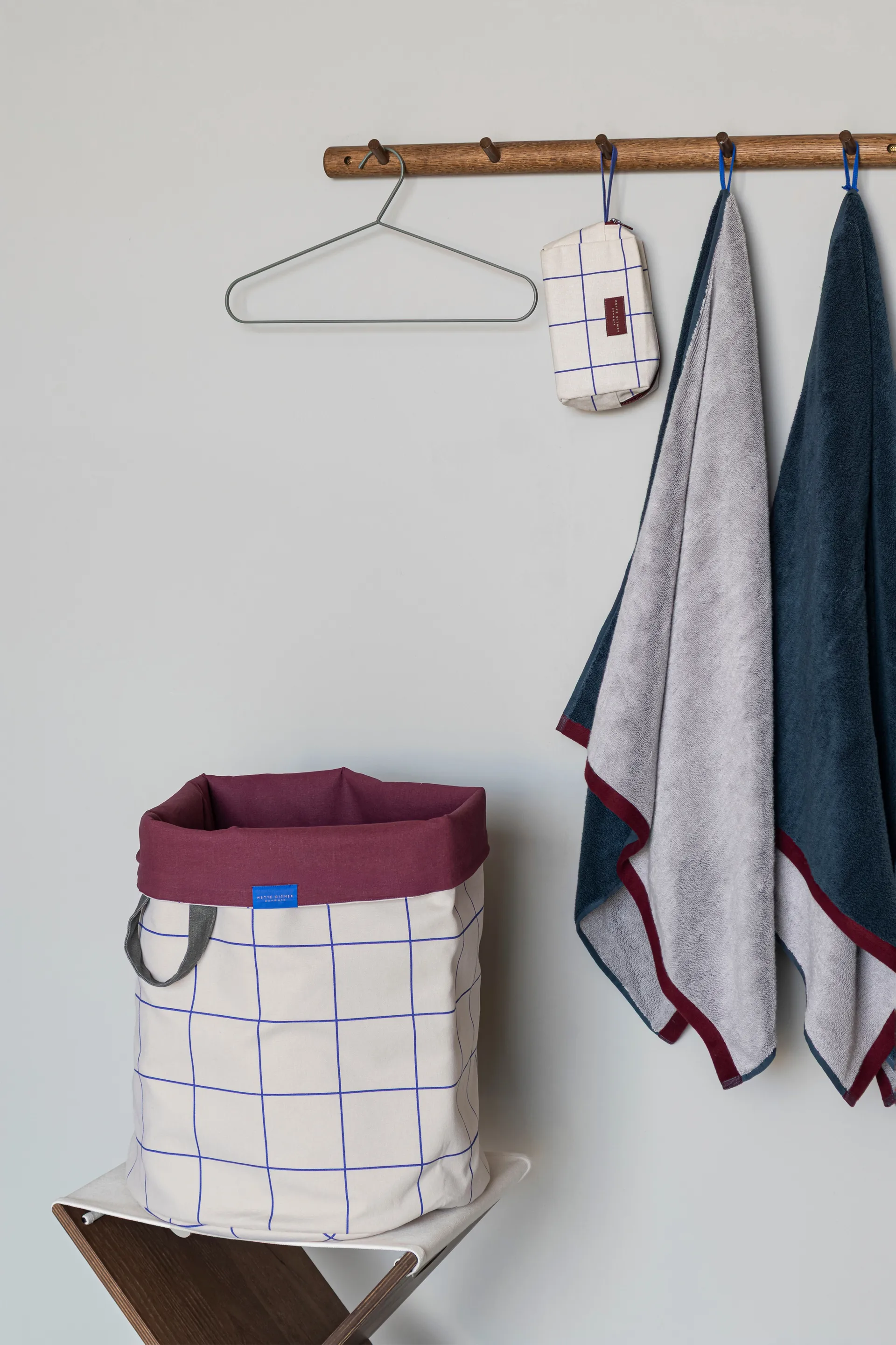 Mesh laundry basket Ø40x50 cm, Cobalt-sand Mette Ditmer
