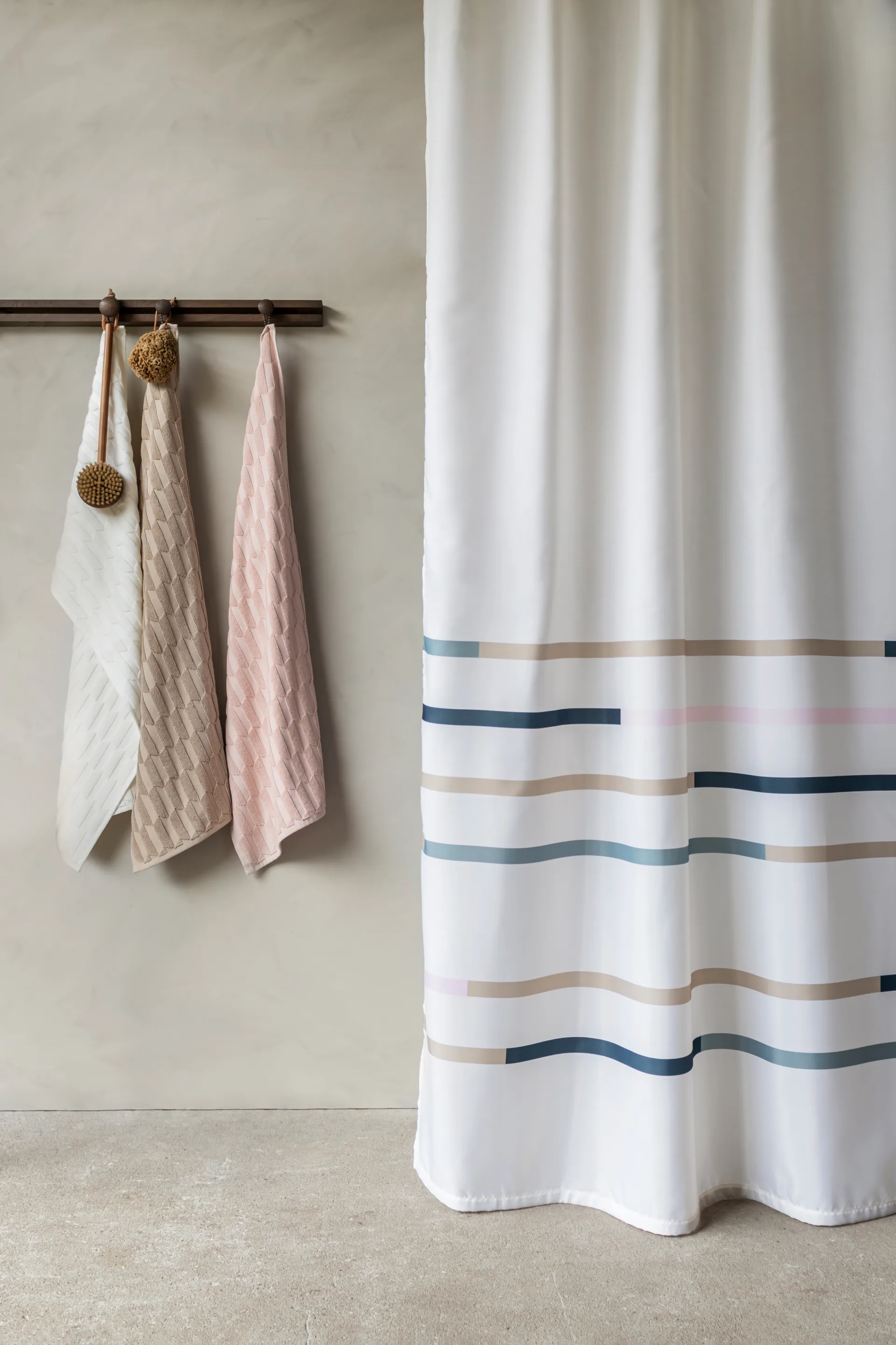 Mikado shower curtain 150x200 cm, Off-white Mette Ditmer