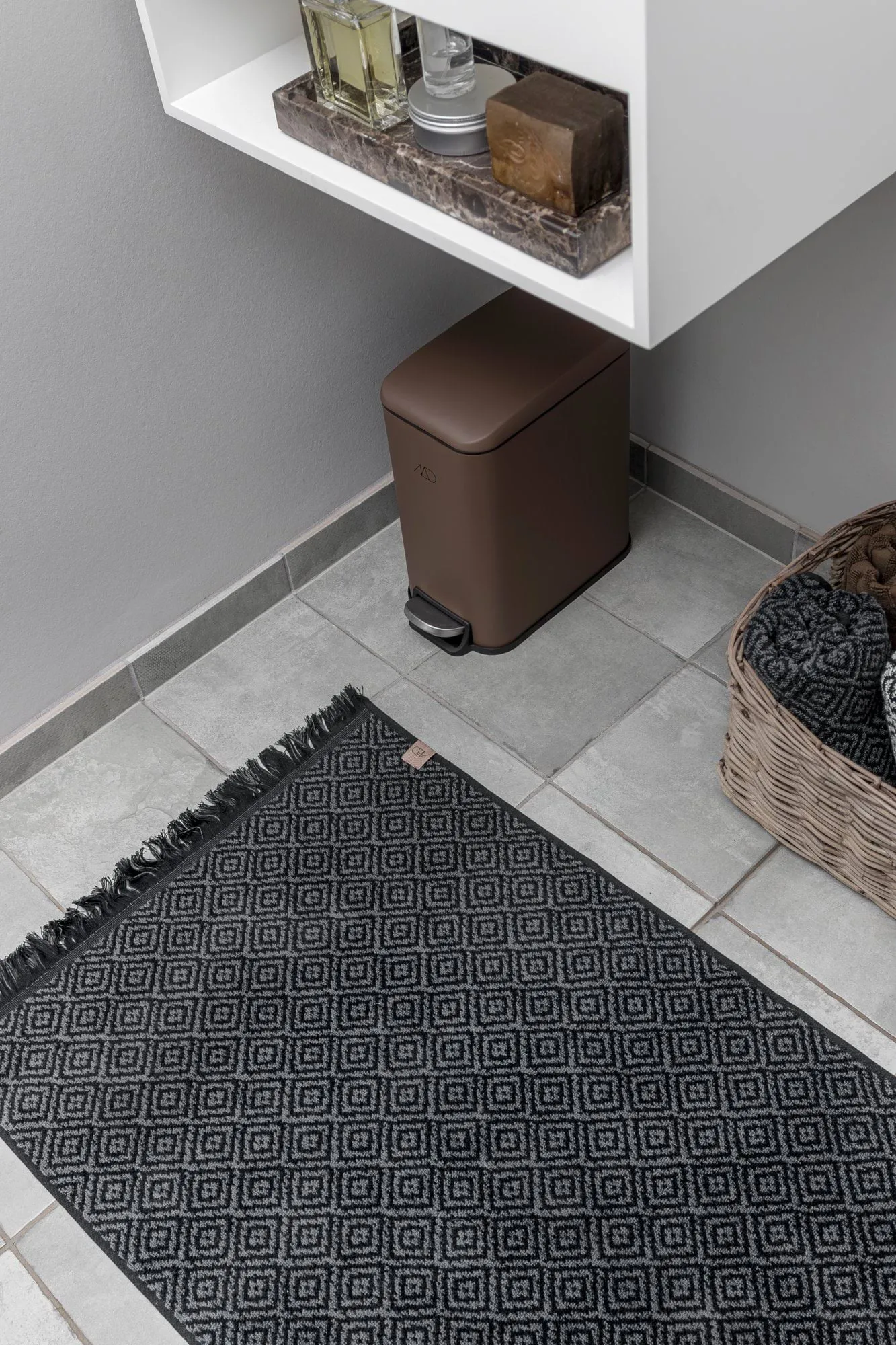 Morocco bathroom mat 50x80 cm, Black-grey Mette Ditmer