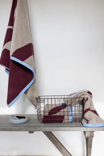 Nova Arte bath towel 70x133 cm - Wine-sand - Mette Ditmer