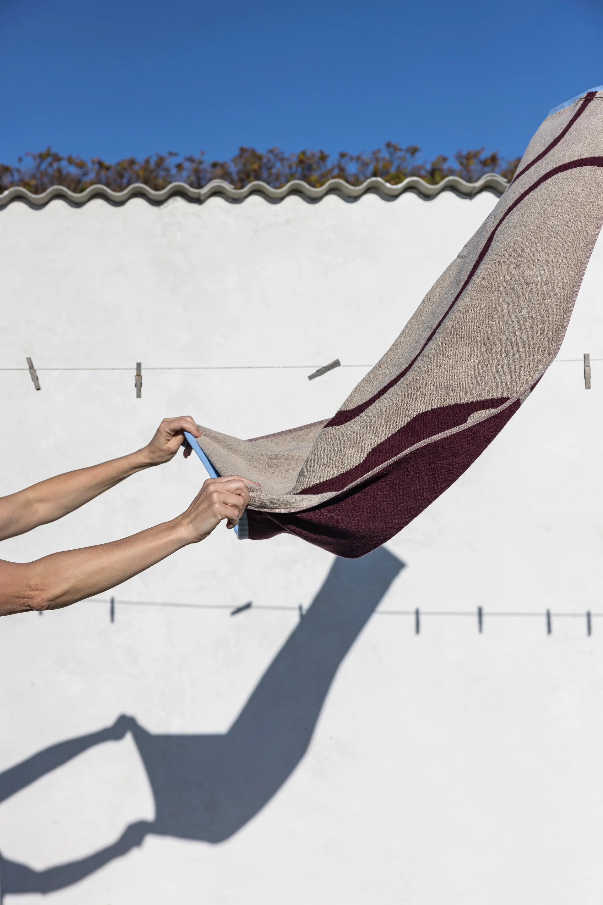 Nova Arte bath towel 70x133 cm, Wine-sand Mette Ditmer