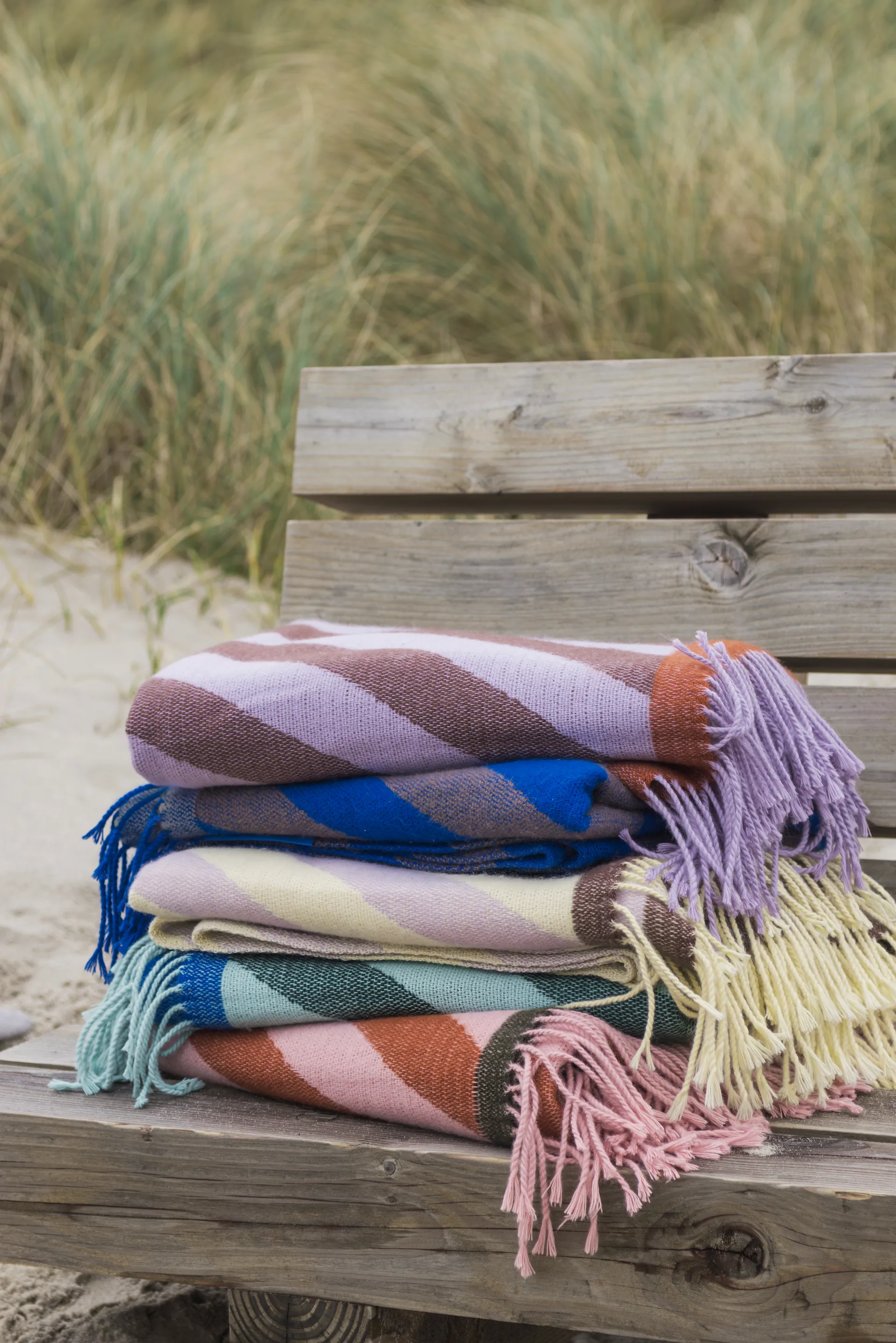 Retro throw 125x170 cm, Brown Mette Ditmer