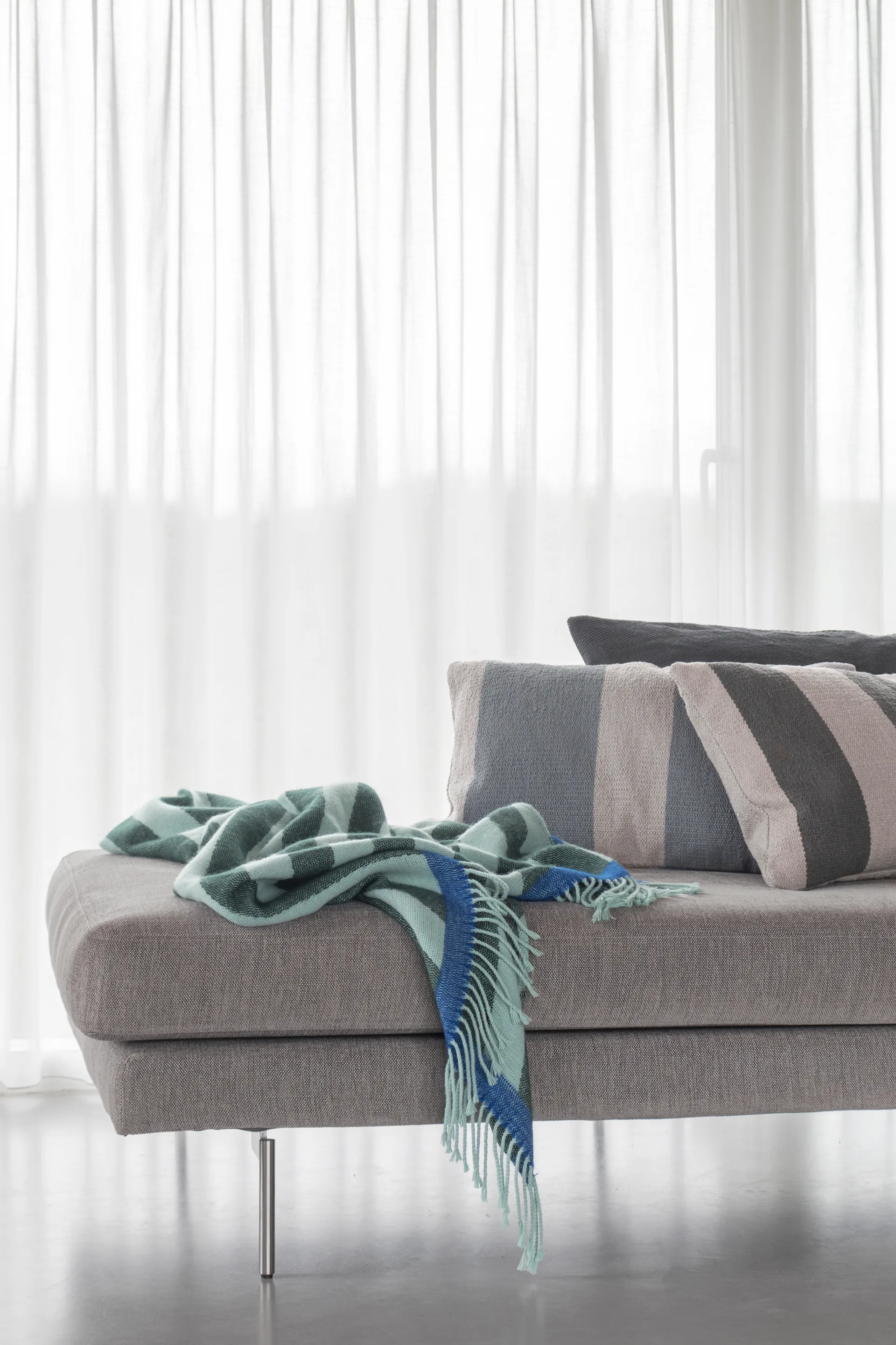 Retro throw 125x170 cm, Mint Mette Ditmer