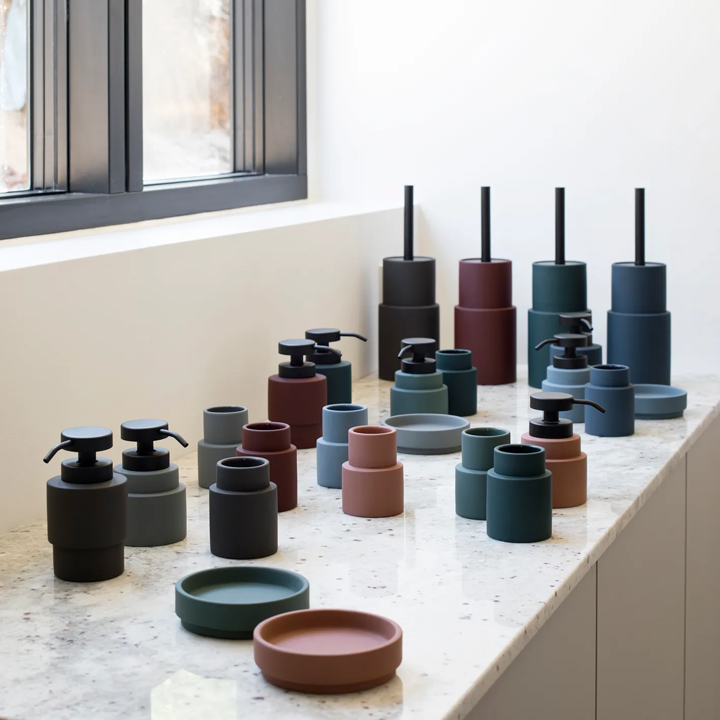 Shades toothbrush holder model A, light grey Mette Ditmer