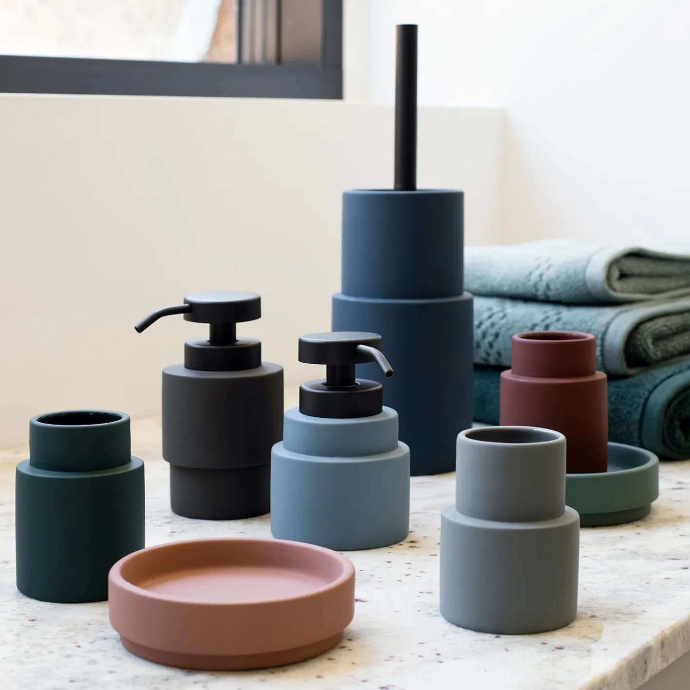 Shades toothbrush holder model A, light grey Mette Ditmer