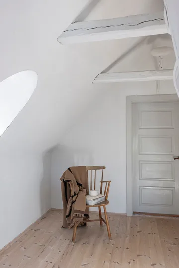 Shadow throw blanket - Latte-black, 130x175 cm - Mette Ditmer