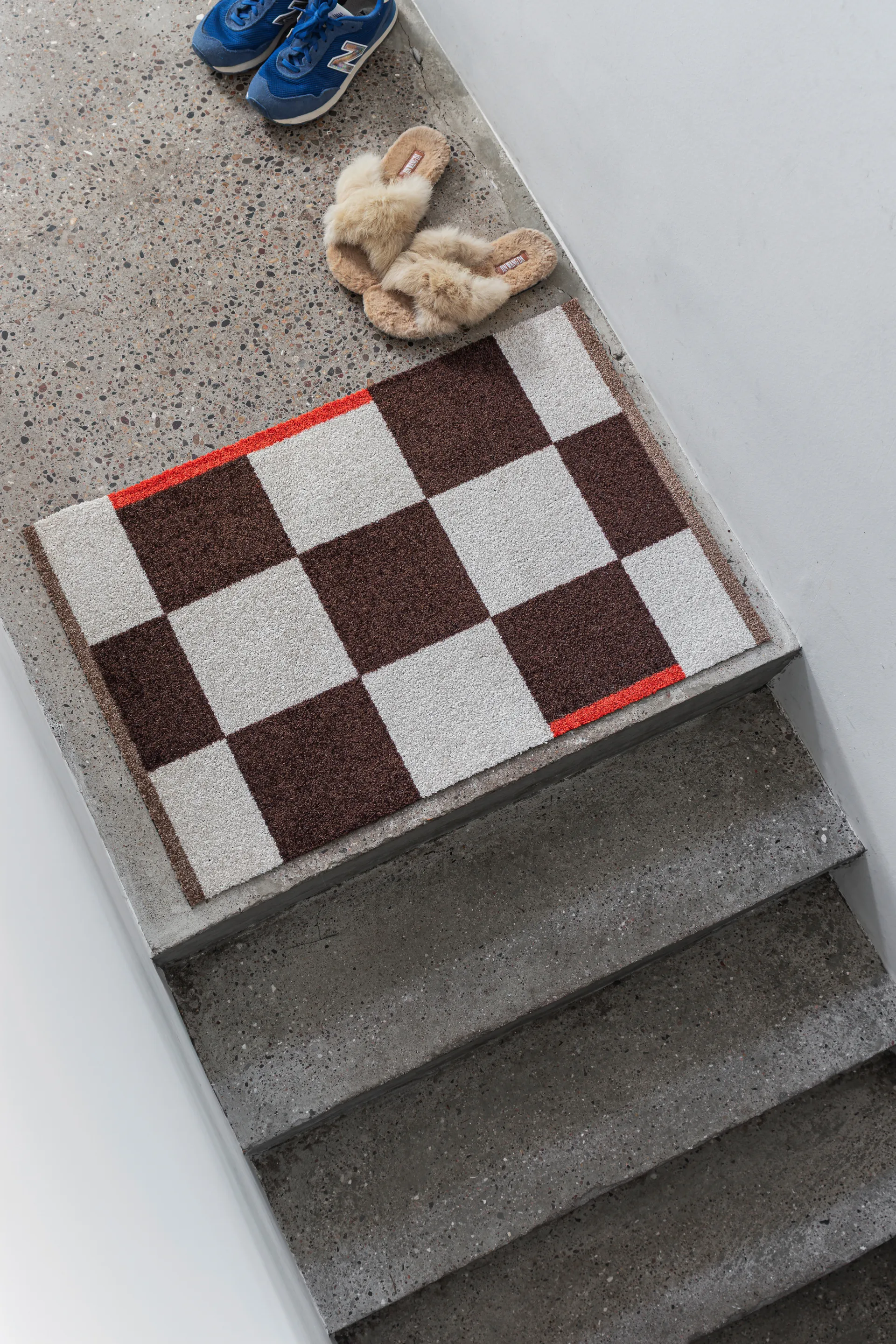 Square all-round rug small, Brown Mette Ditmer
