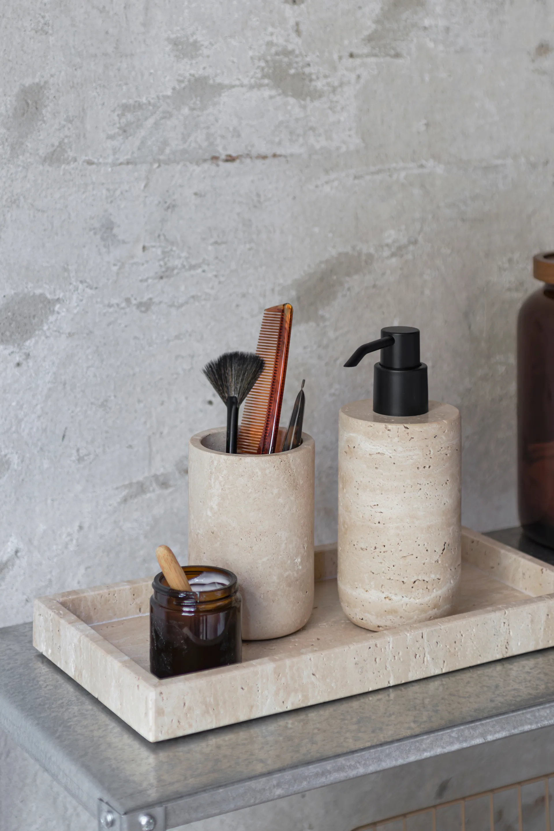Travertine soap pump 17.5 cm, Linen Mette Ditmer