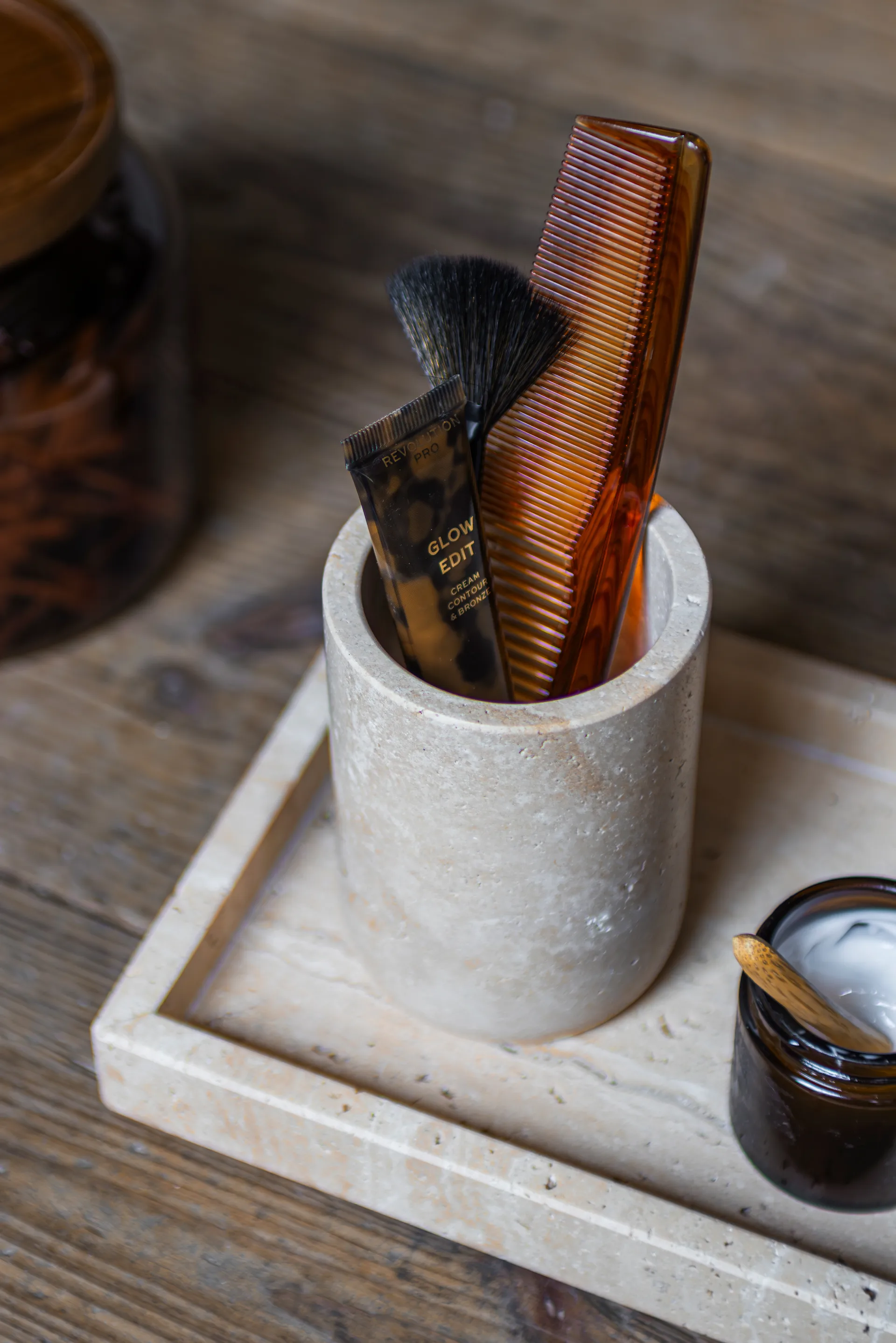 Travertine toothbrush holder 10 cm, Linen Mette Ditmer