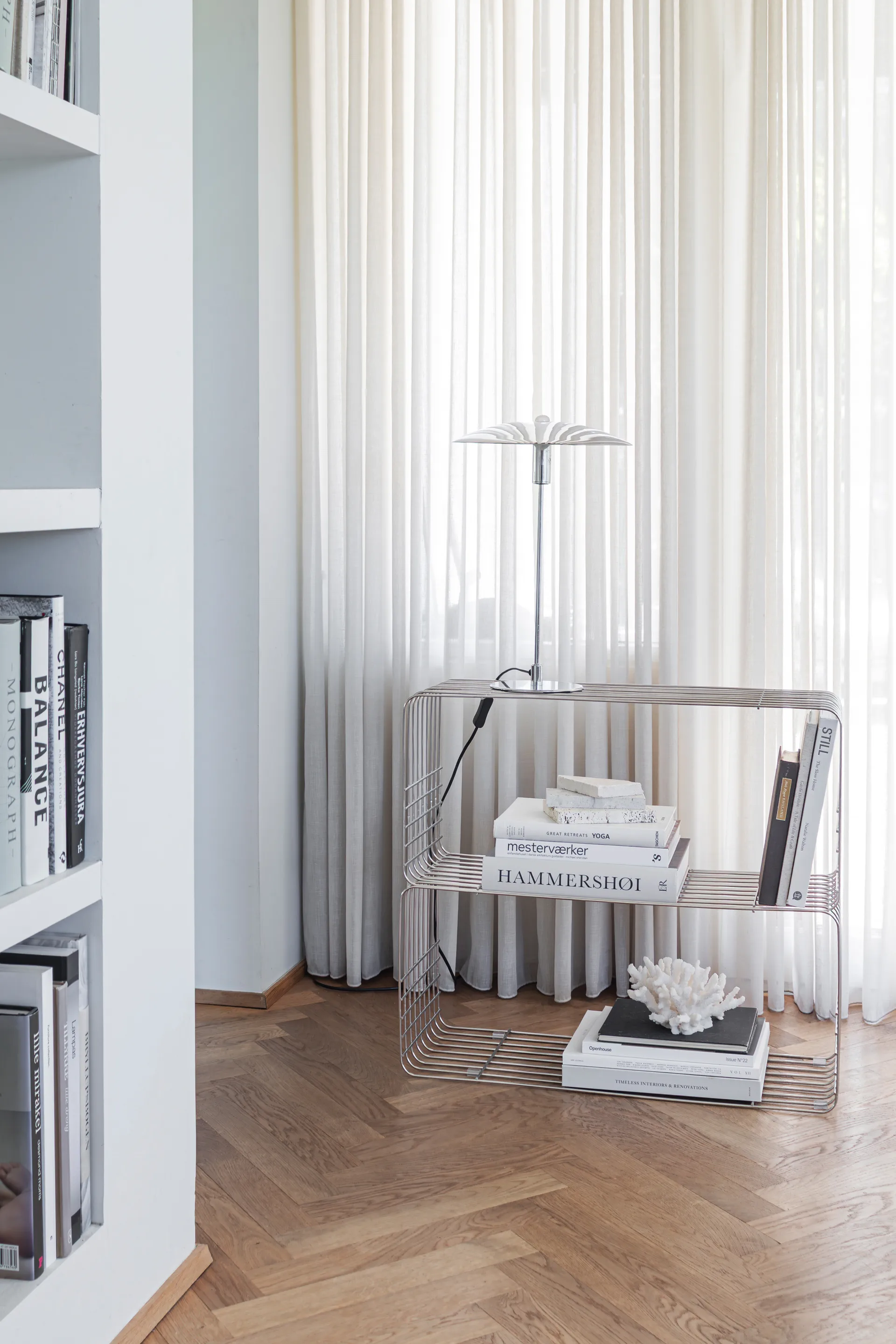 Wire shelf, Chrome, 31x70x26 cm Mette Ditmer