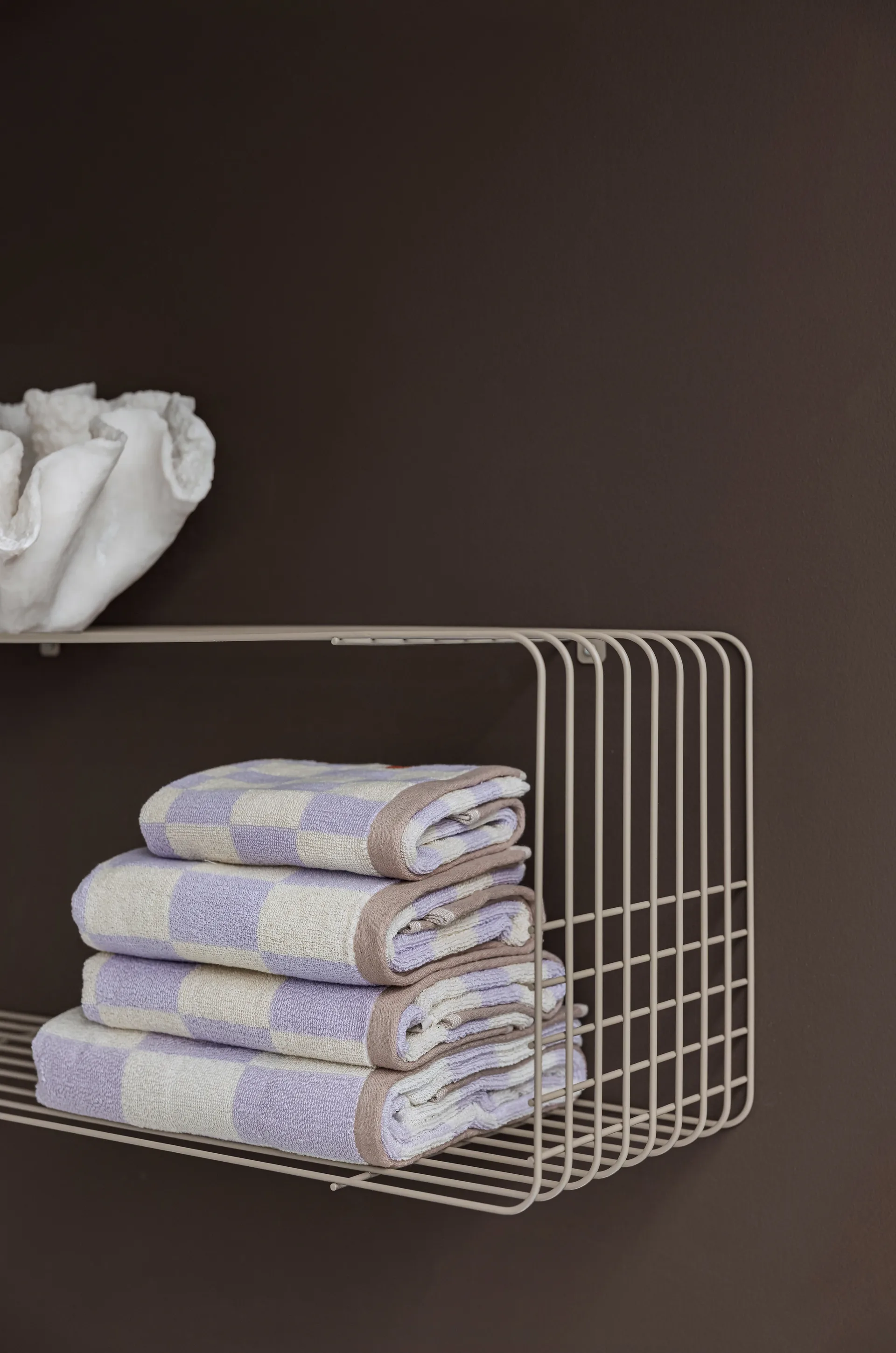 Wire shelf, Sand, 31x70x26 cm Mette Ditmer