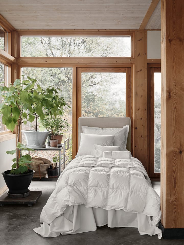 Natura down duvet, White, 220x220 cm, Medium Mille Notti