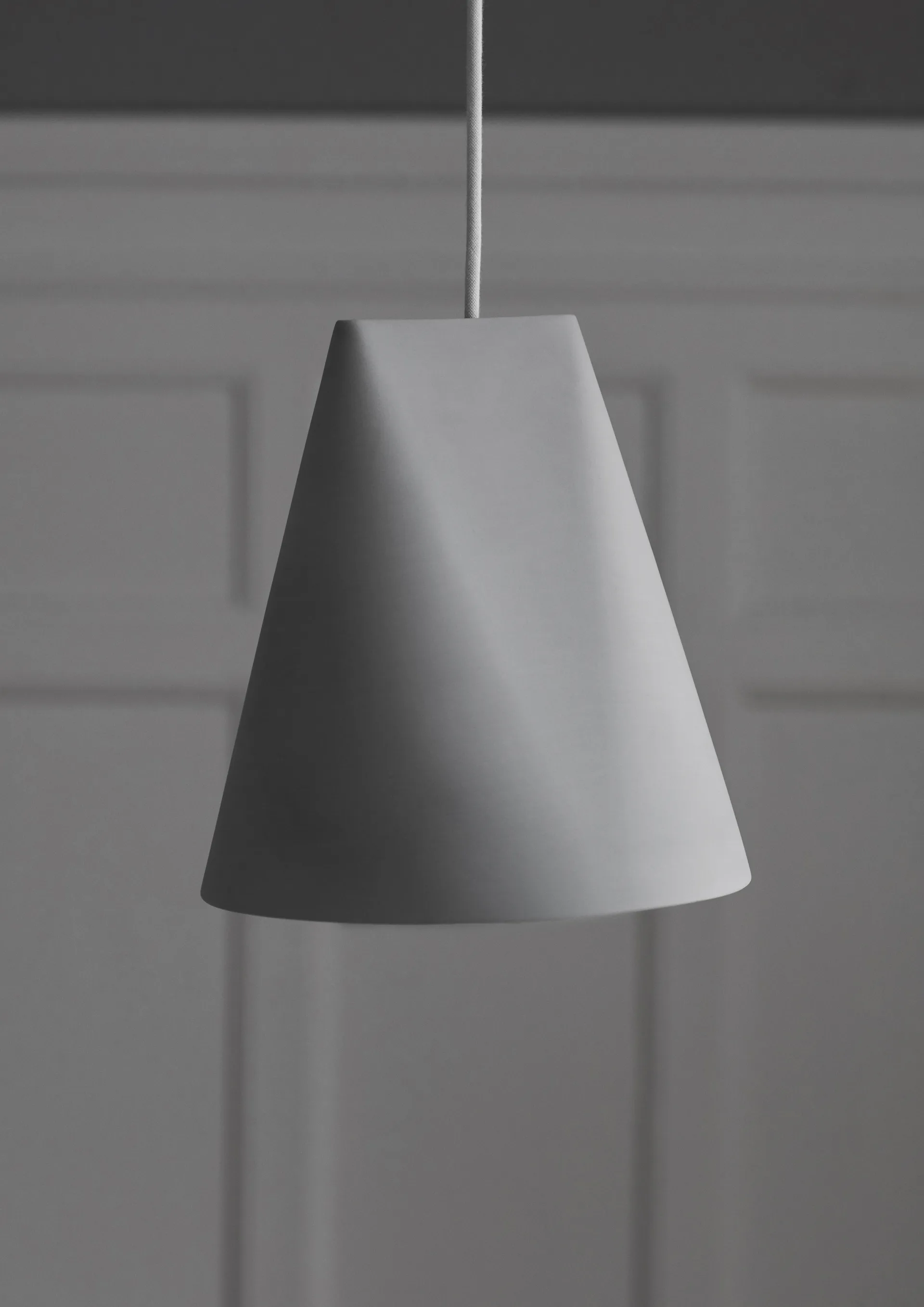 Ceiling lamp ceramic 23x23.5 cm, Light Grey MOEBE