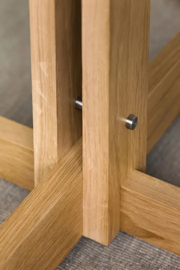 KUMU café table - Oiled oak, Ø65 cm - MOEBE