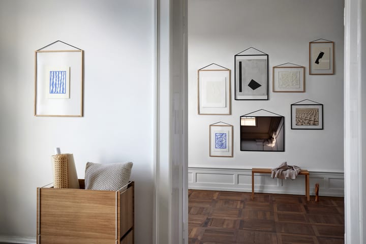 Moebe frame 40x50 cm, Transparent. Black MOEBE