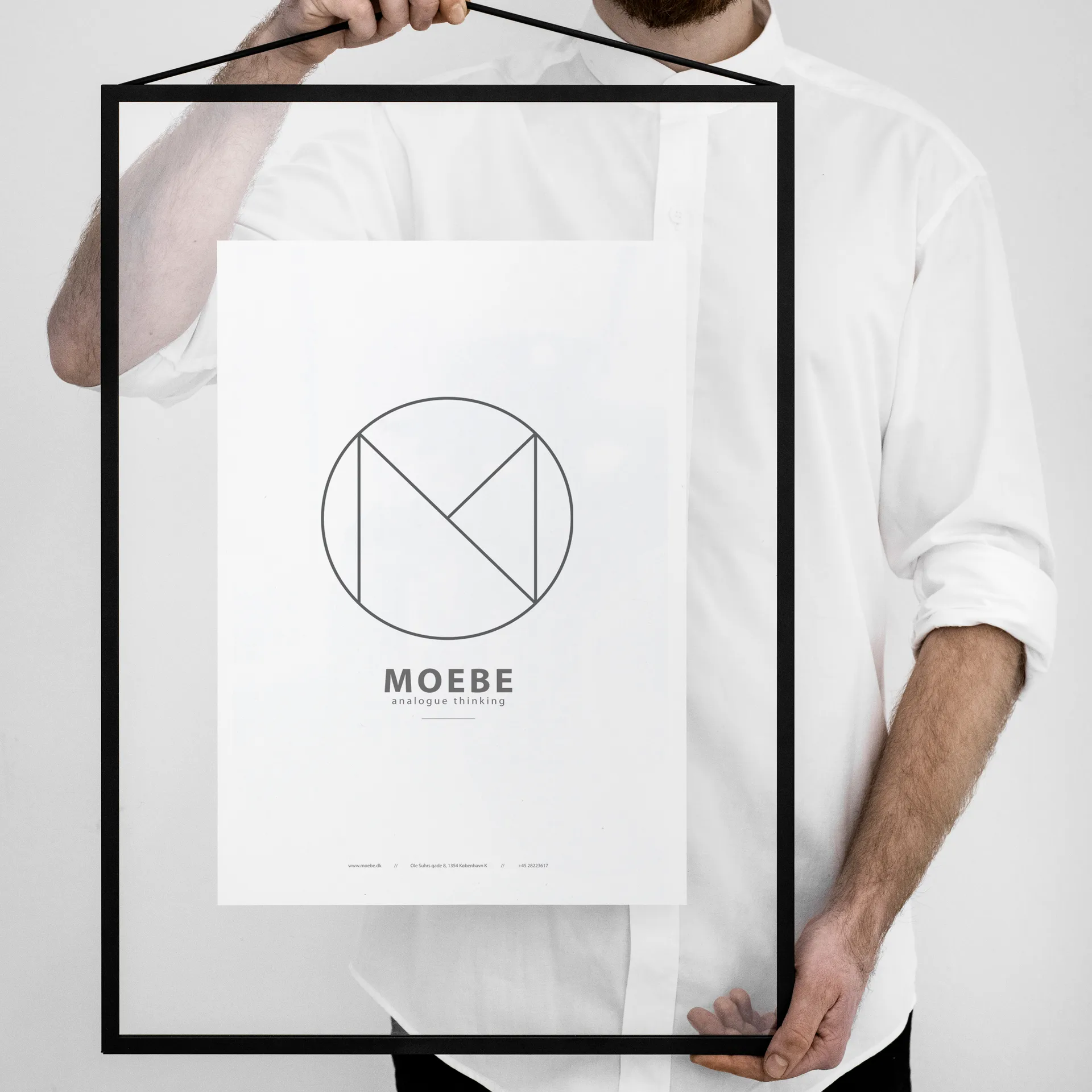 Moebe Frame A2, Black MOEBE