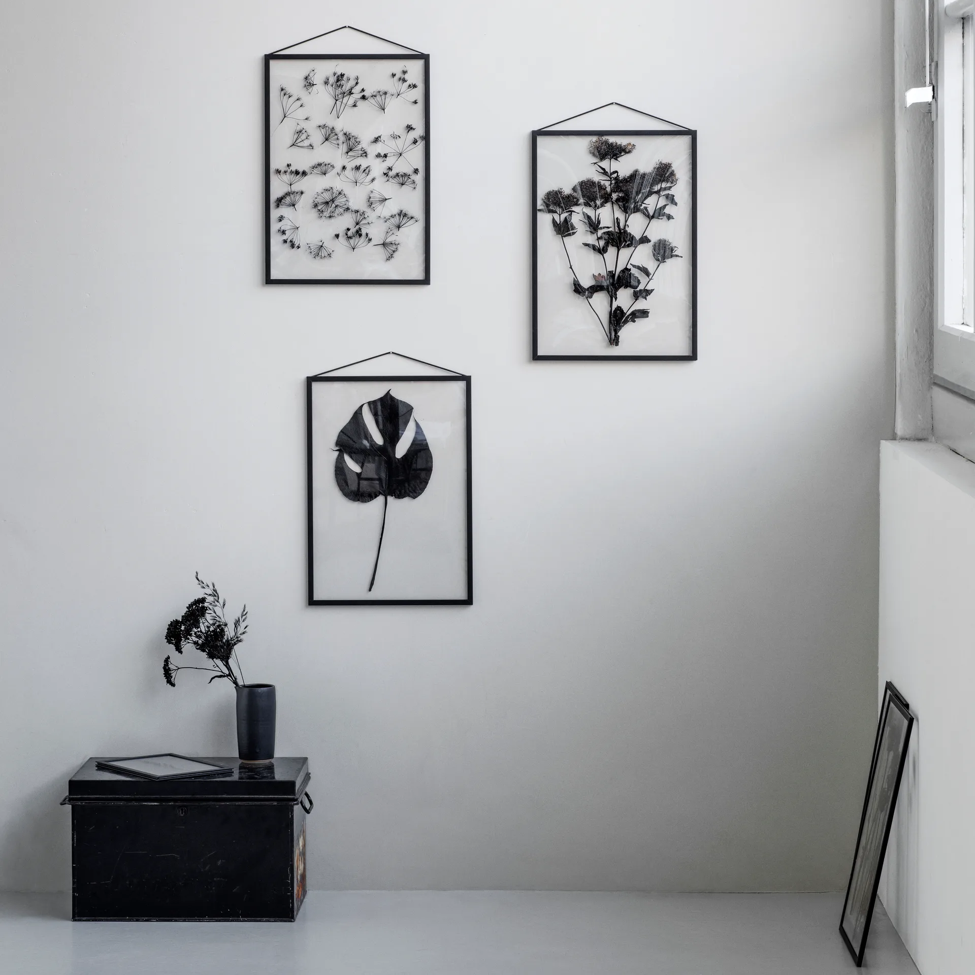 Moebe Frame A3 31,7x44 cm, Black MOEBE