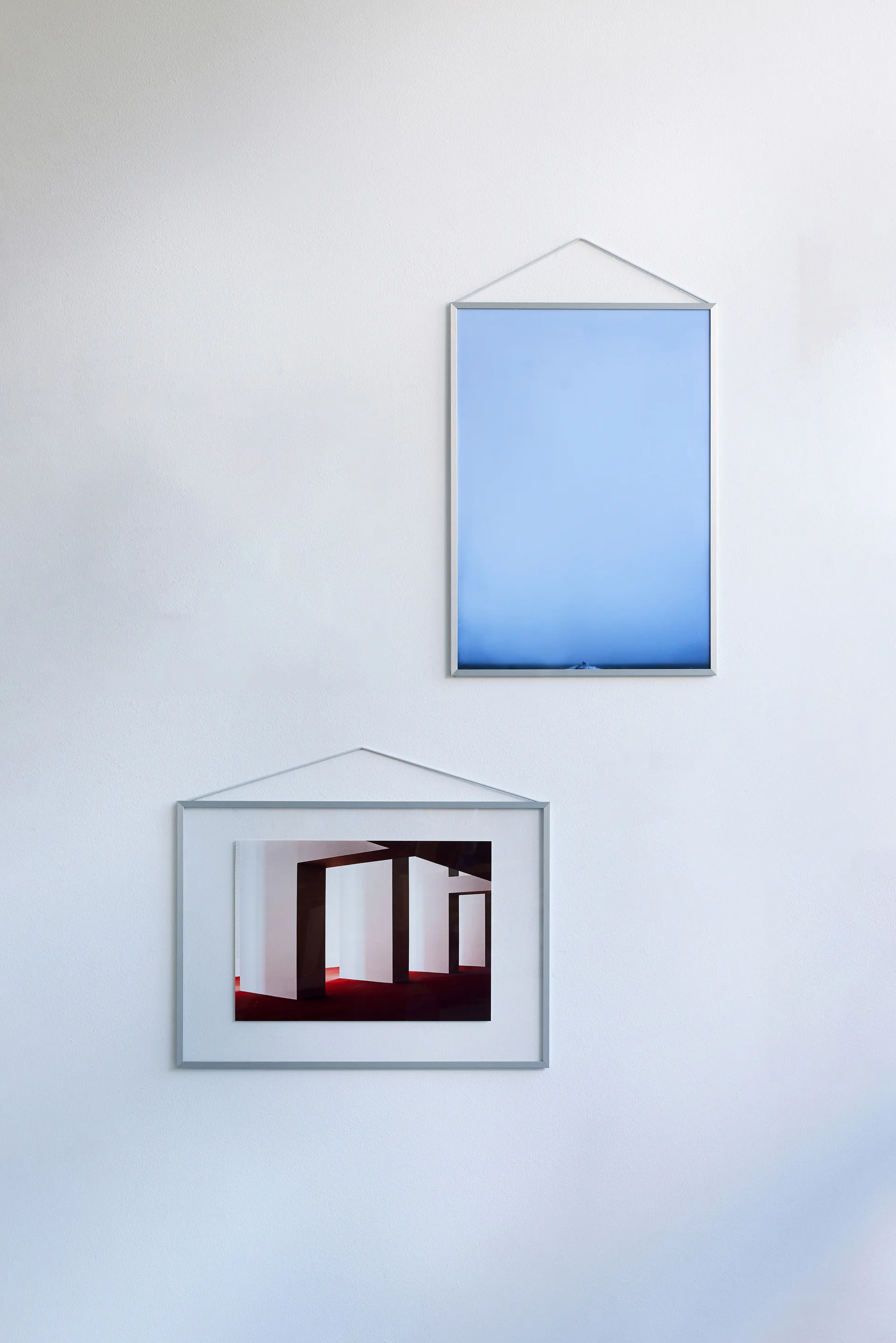 Moebe frame A4 22.6x31.3 cm, Brushed aluminium MOEBE