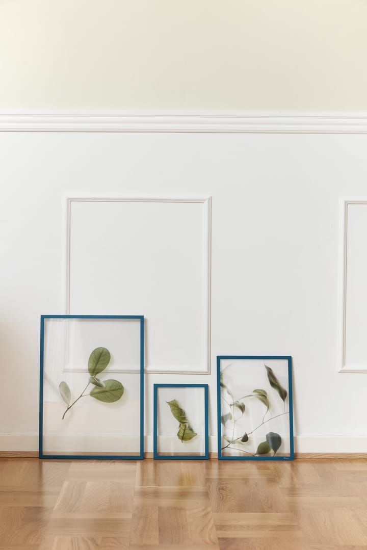Moebe frame A4 22.6x31.3 cm, Transparent. Blue MOEBE