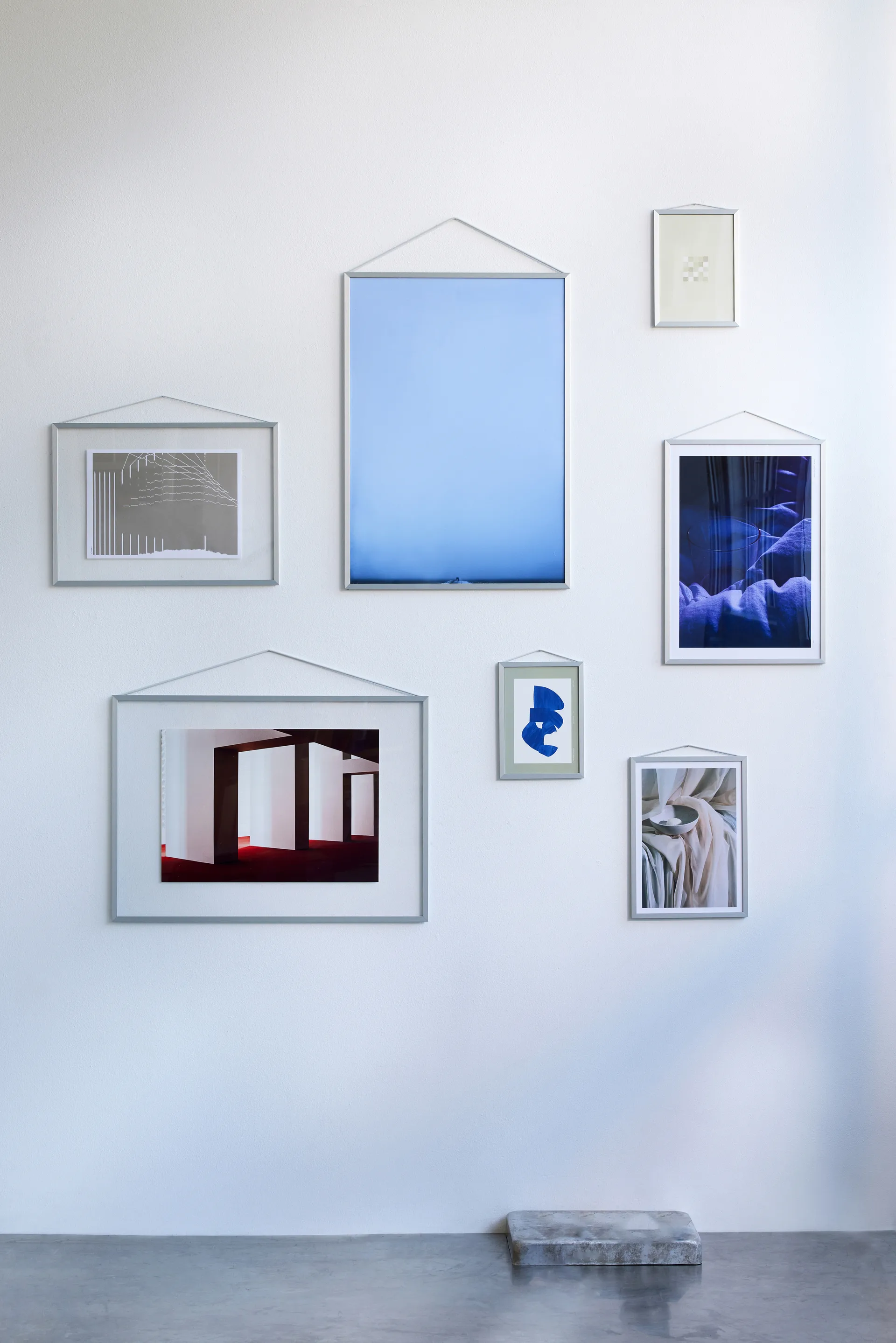 Moebe frame A5 16.5x22.7 cm, Brushed aluminium MOEBE