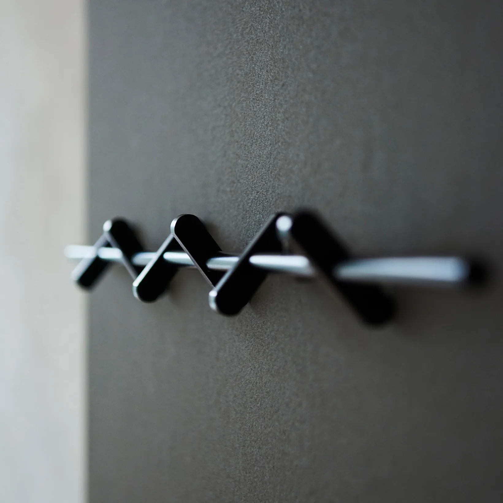 Moebe hanger large, Black MOEBE