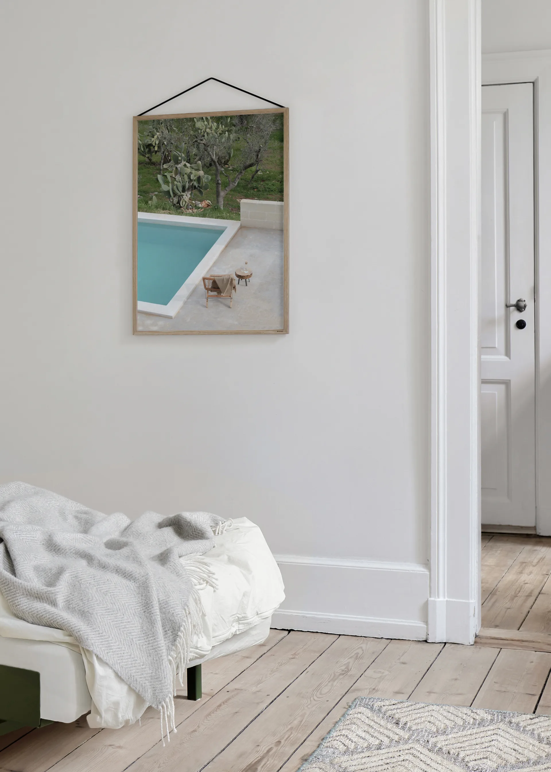 Moebe oak frame 50x70 cm, Transparent. Wood. Black MOEBE