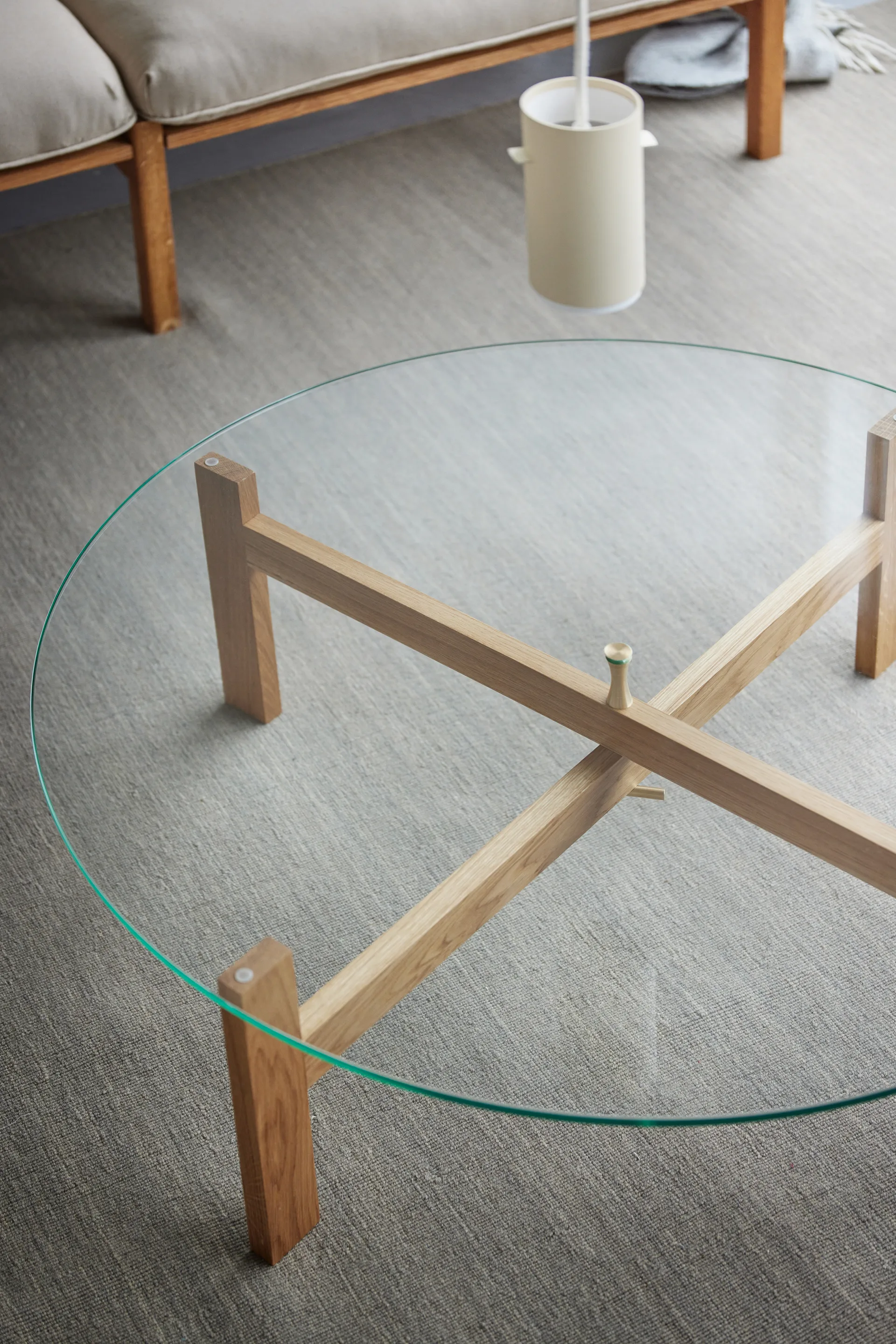 Moebe Round coffee table Ø88 cm, Oak MOEBE