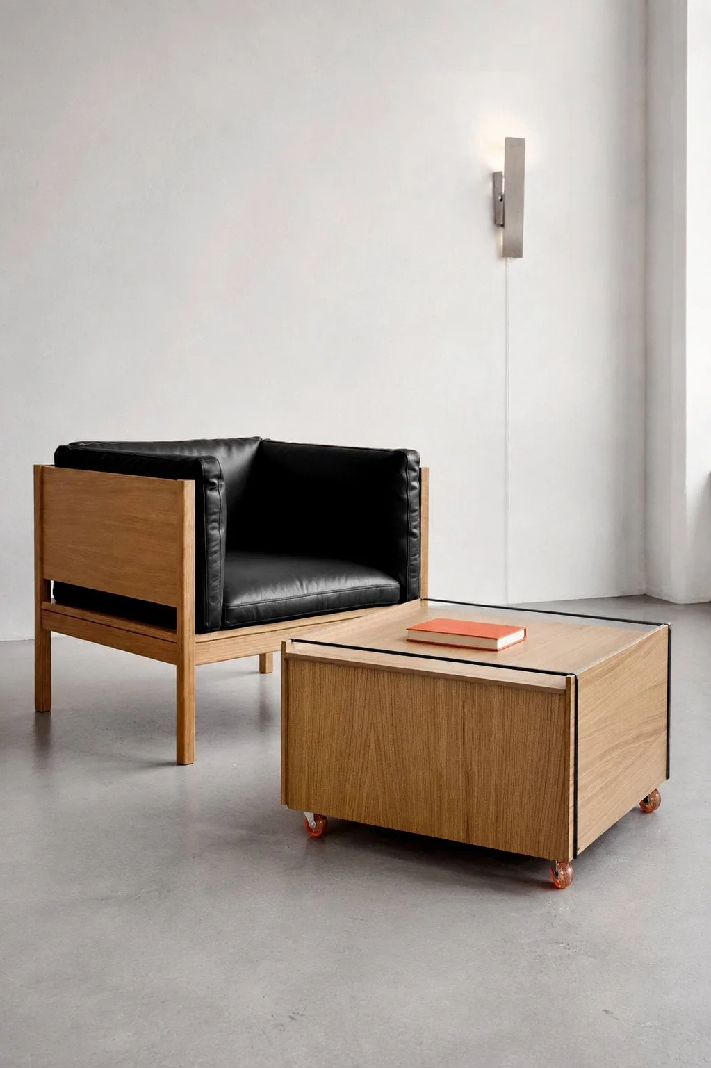Moebe Storage Chest coffee table with storage, Oiled oak-stainless steel, 60x61x38.2 cm MOEBE