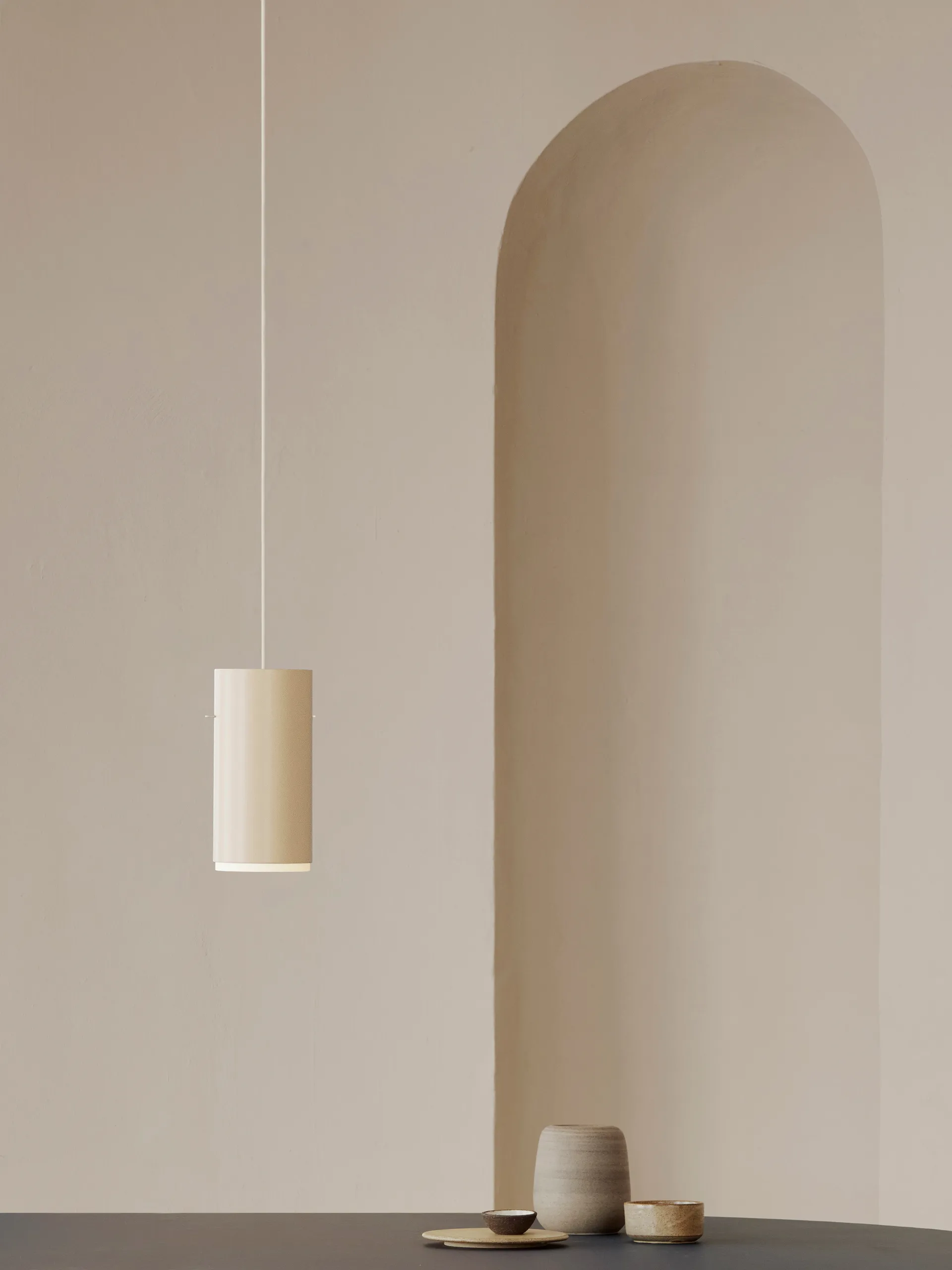 Moebe Tube pendant lamp large Ø14 cm, Beige MOEBE