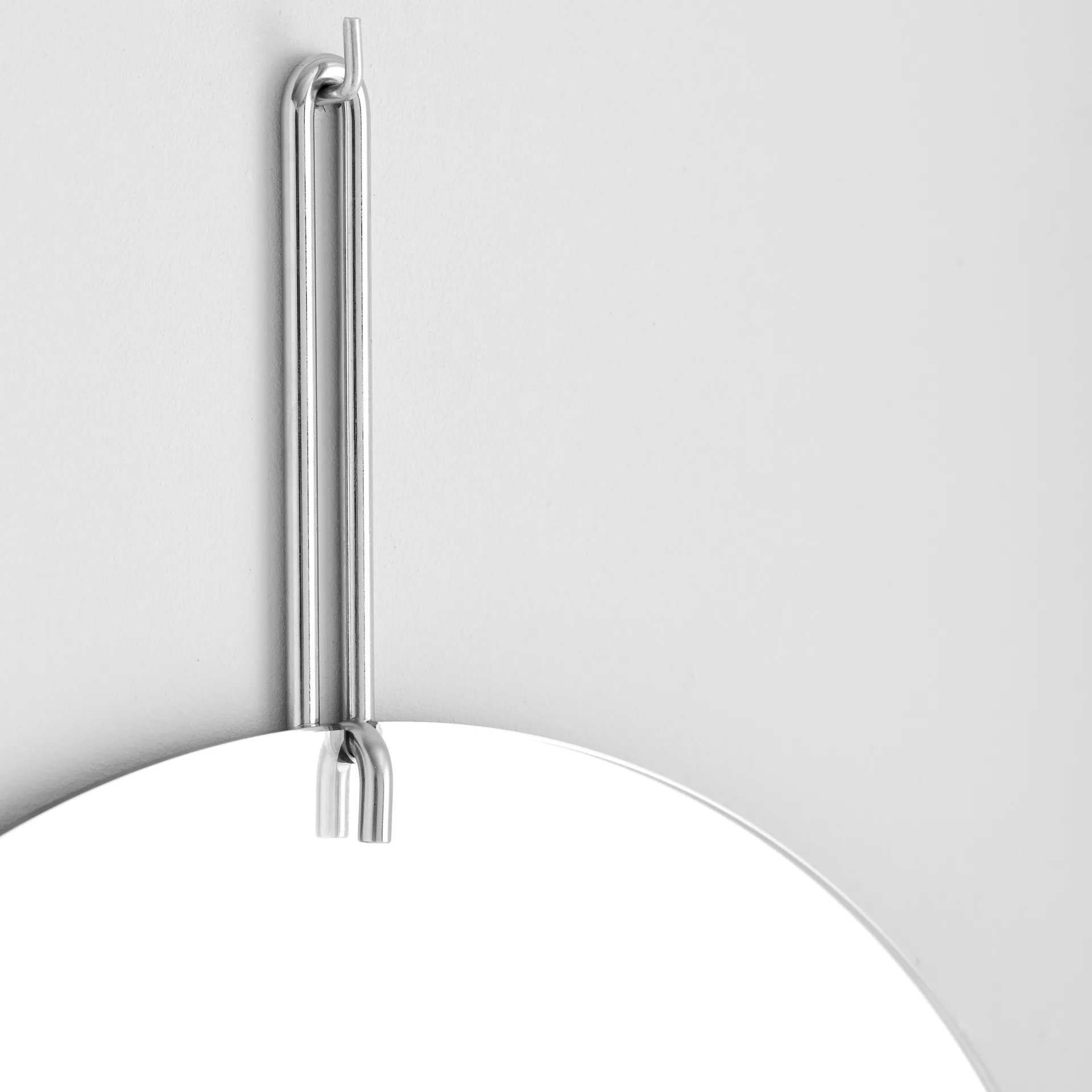 Moebe wall mirror Ø 70 cm, Chrome MOEBE