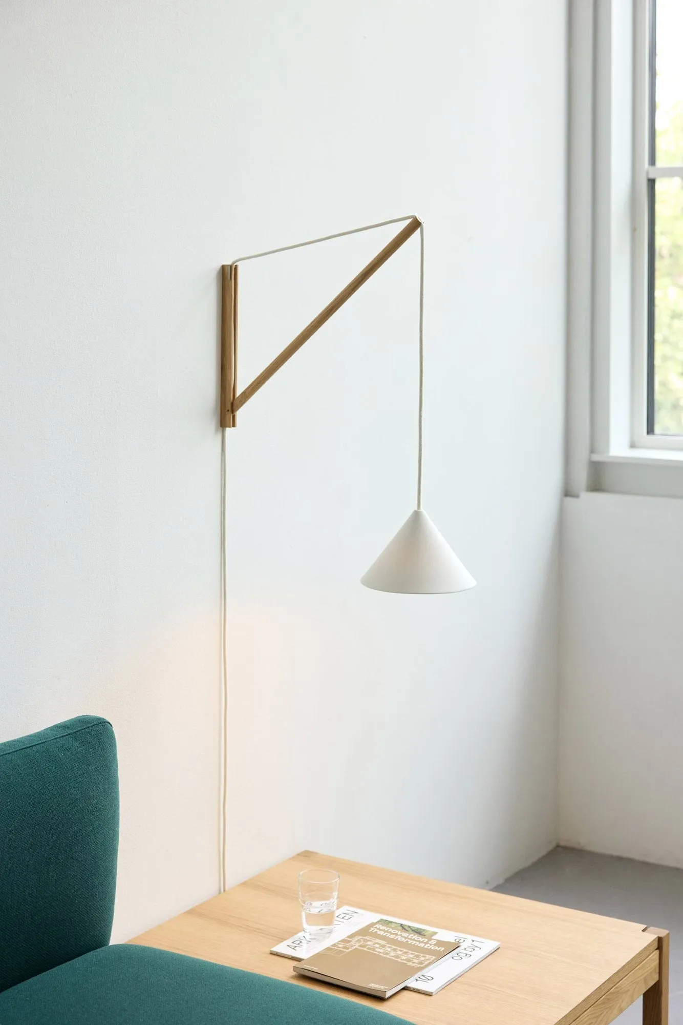 Suspended wall lamp, Oak-white MOEBE