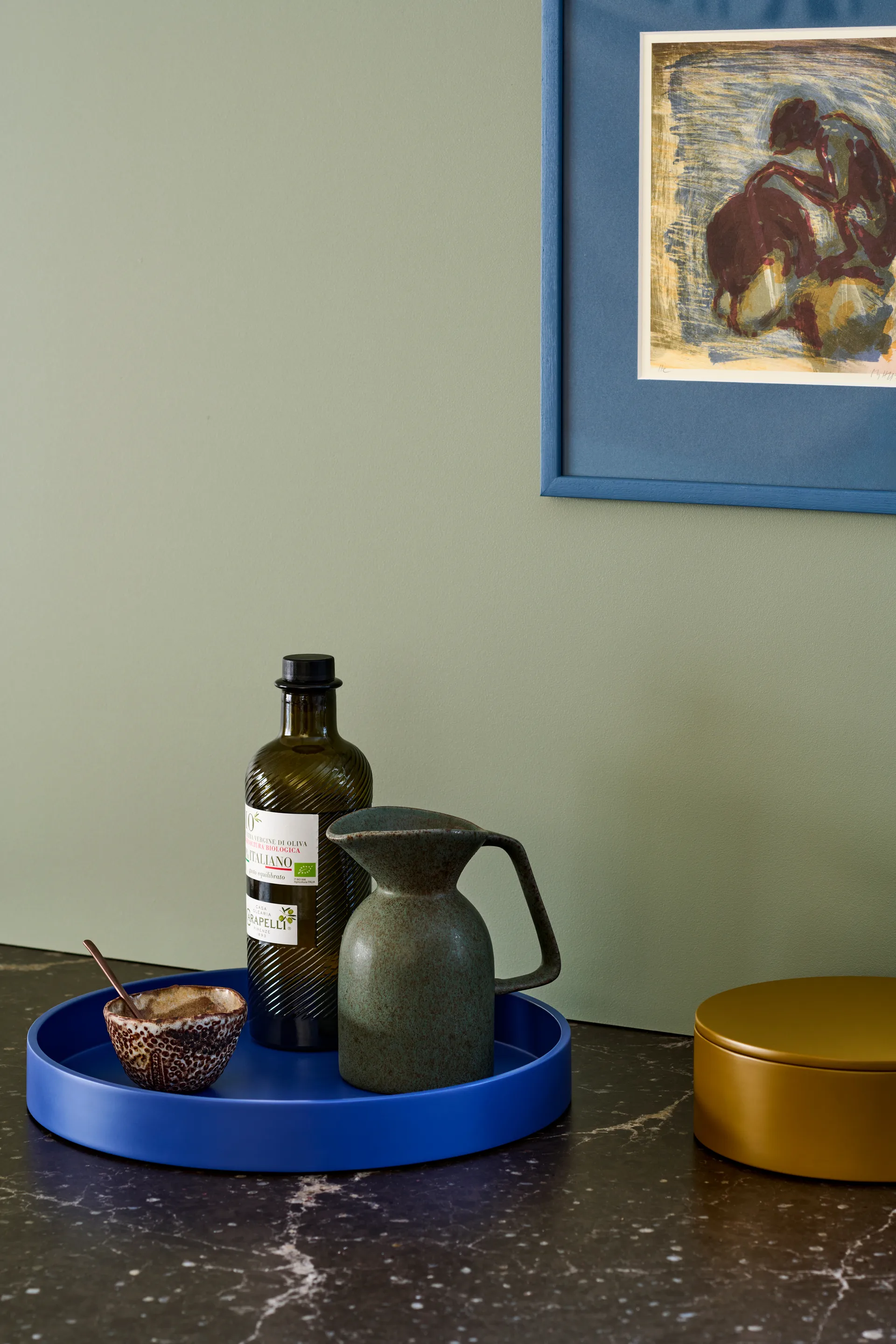Matte lacquered decorative tray Ø30x4 cm, Ultramarine Mojoo