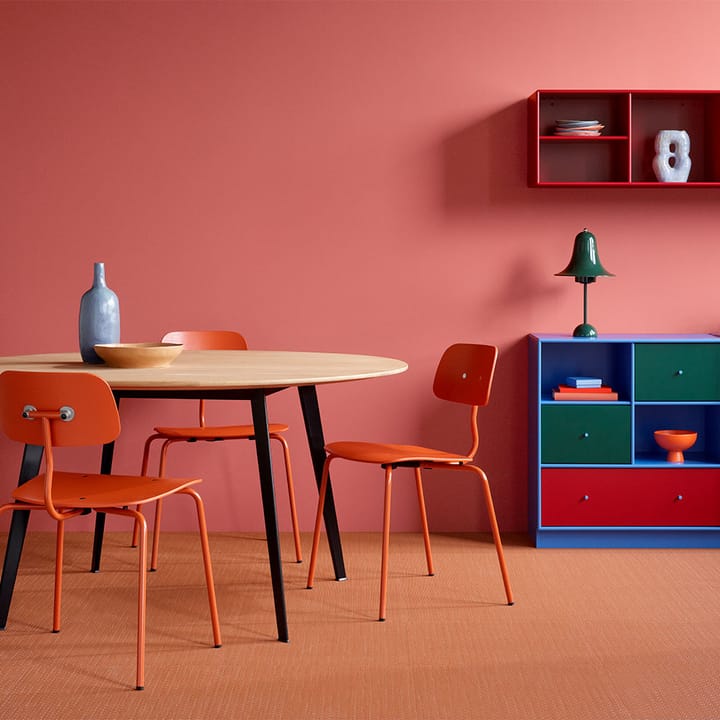 Kevi 2060 chair, Snow laquered stand stainedash Montana