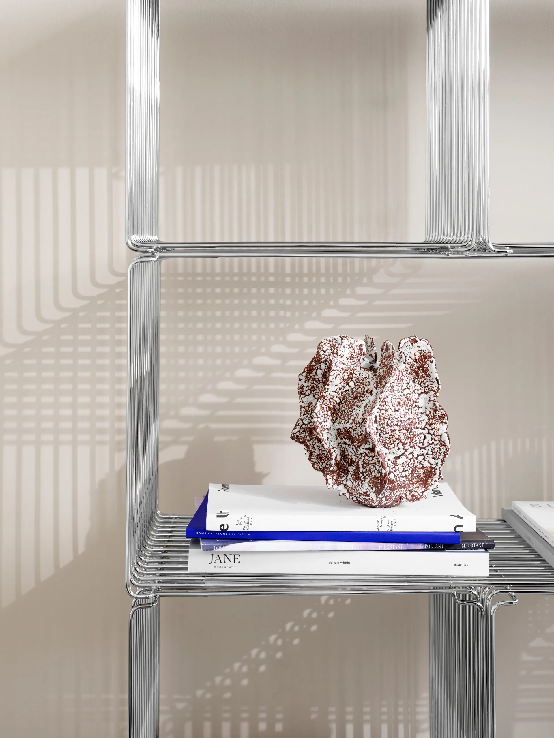 Panton Wire Extended shelf 70x34,8x34,8 cm, Chrome Montana