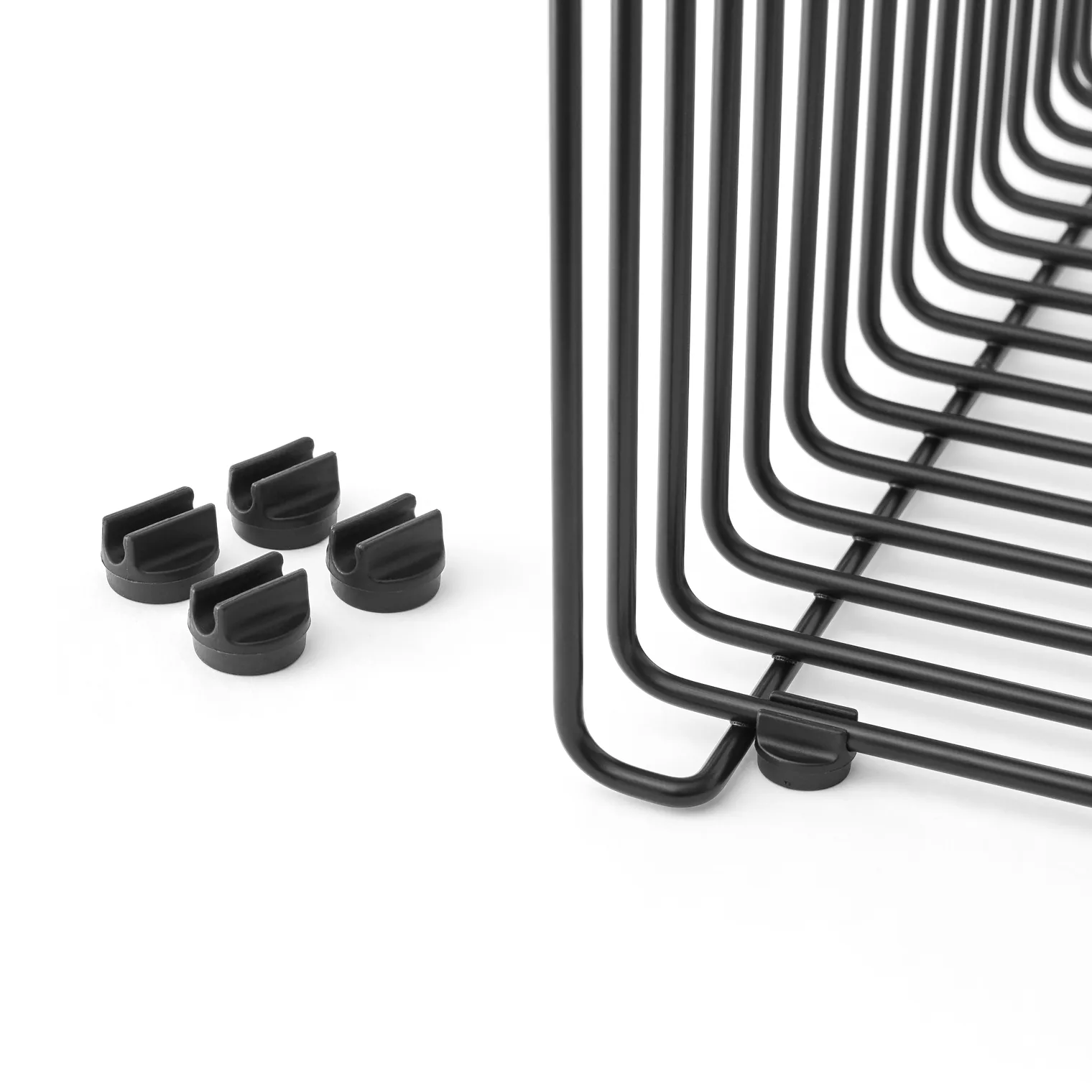 Panton Wire feet spacer feet 4-pack, Black Montana