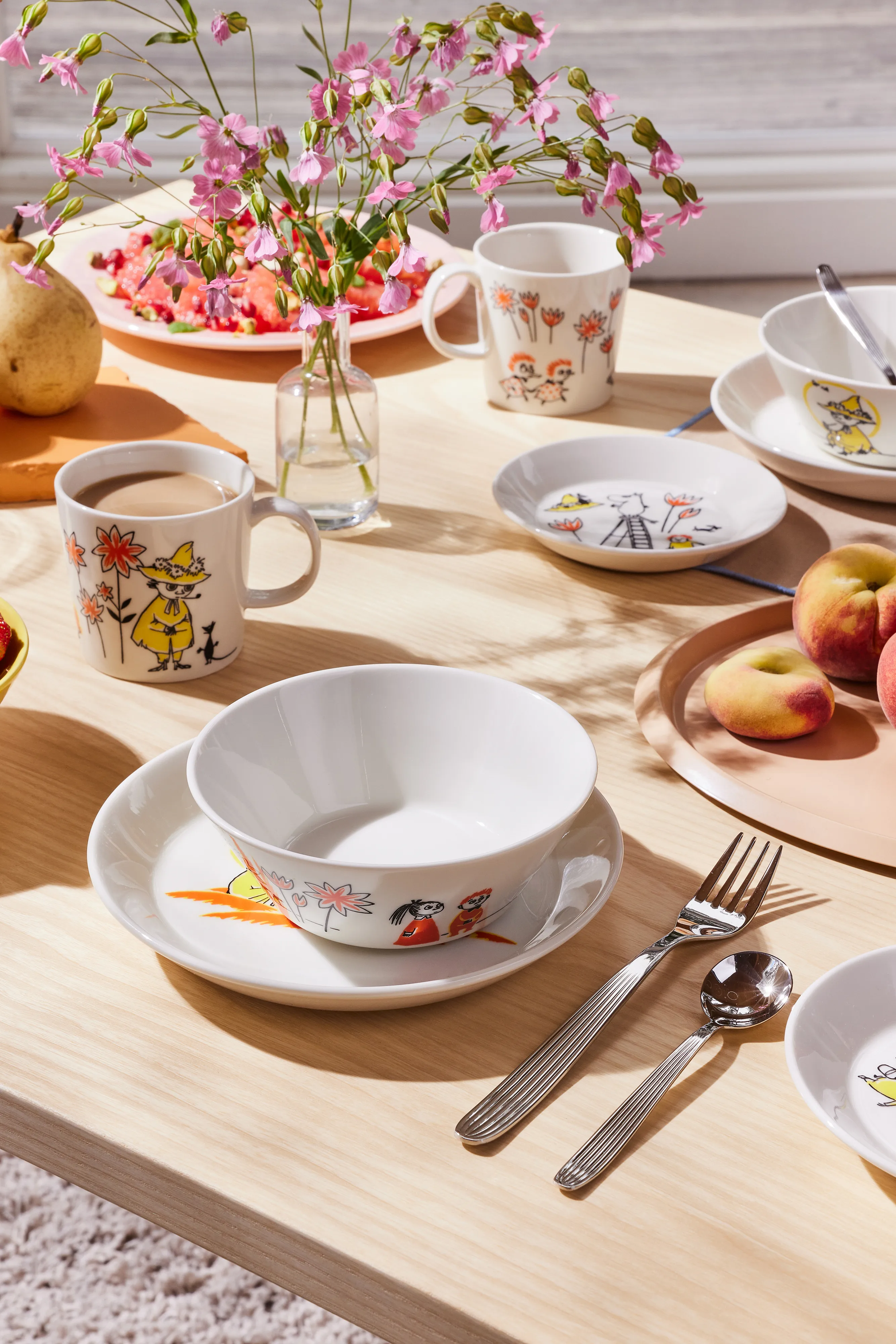 Moomin Arabia x Red Cross Moomin bowl ABC Snufkin from Moomin