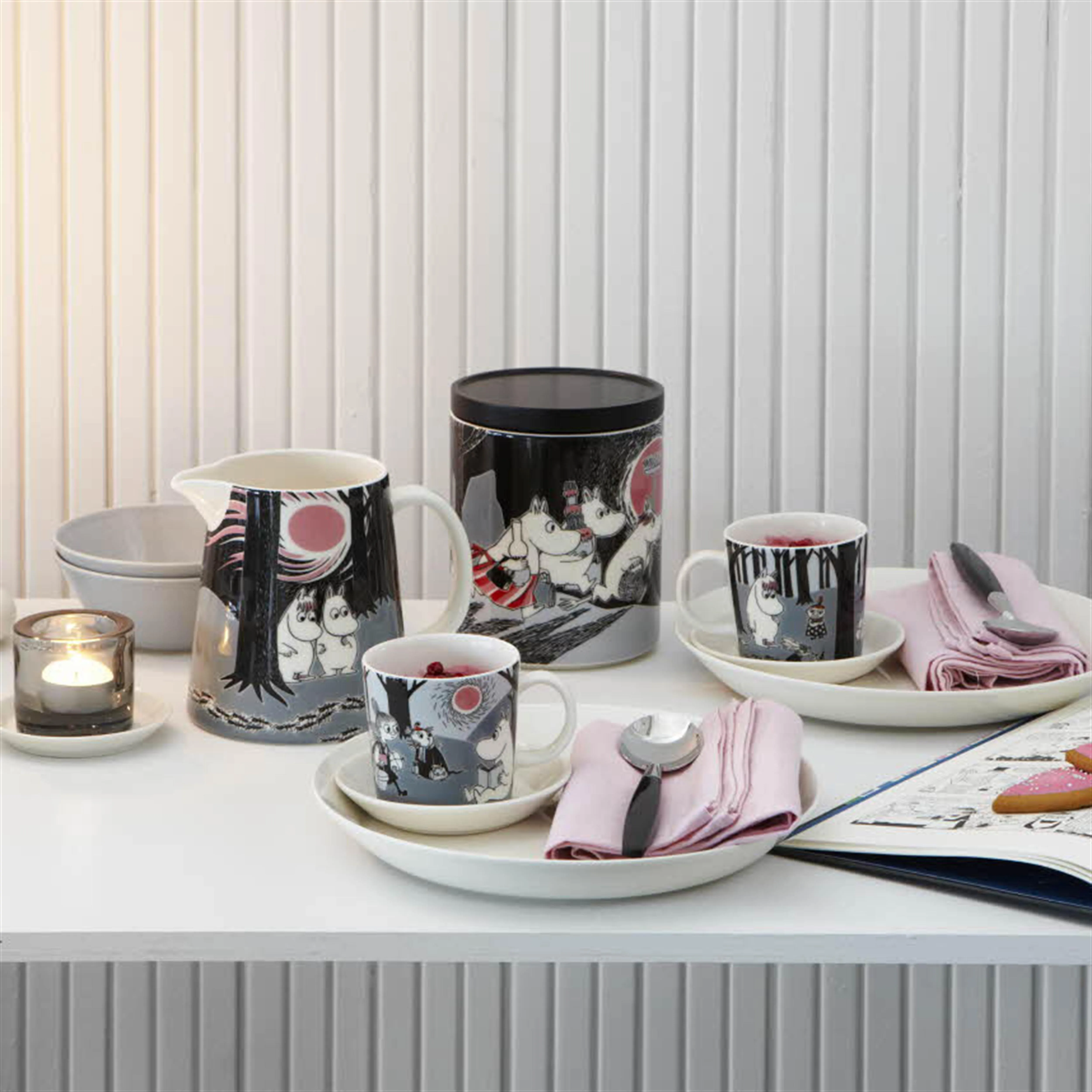 Moomin mug Adventure Move from Moomin Arabia - NordicNest.com