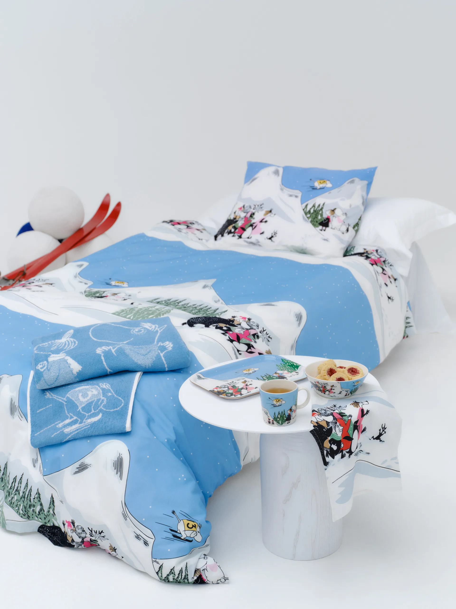 Moomin mug winter 2024 Ski jumping, 30 cl arabia moomin,moomin arabia