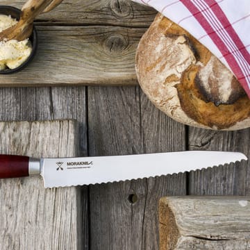 Morakniv bread knife 24 cm - red - Morakniv