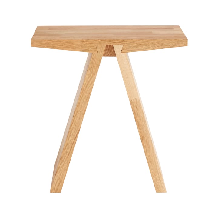 Angle stool 45 cm, oiled oak MUUBS