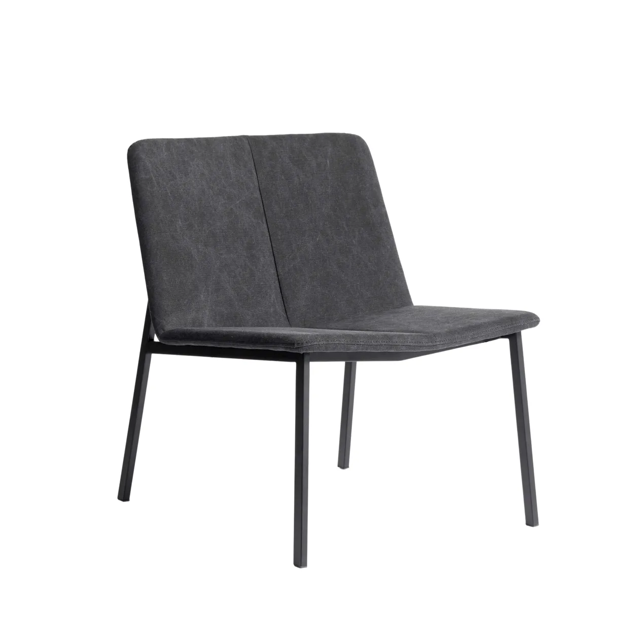 MUUBS Chamfer lounge chair Anthracite | Scandinavian Design | Armchairs & footstools | Grey