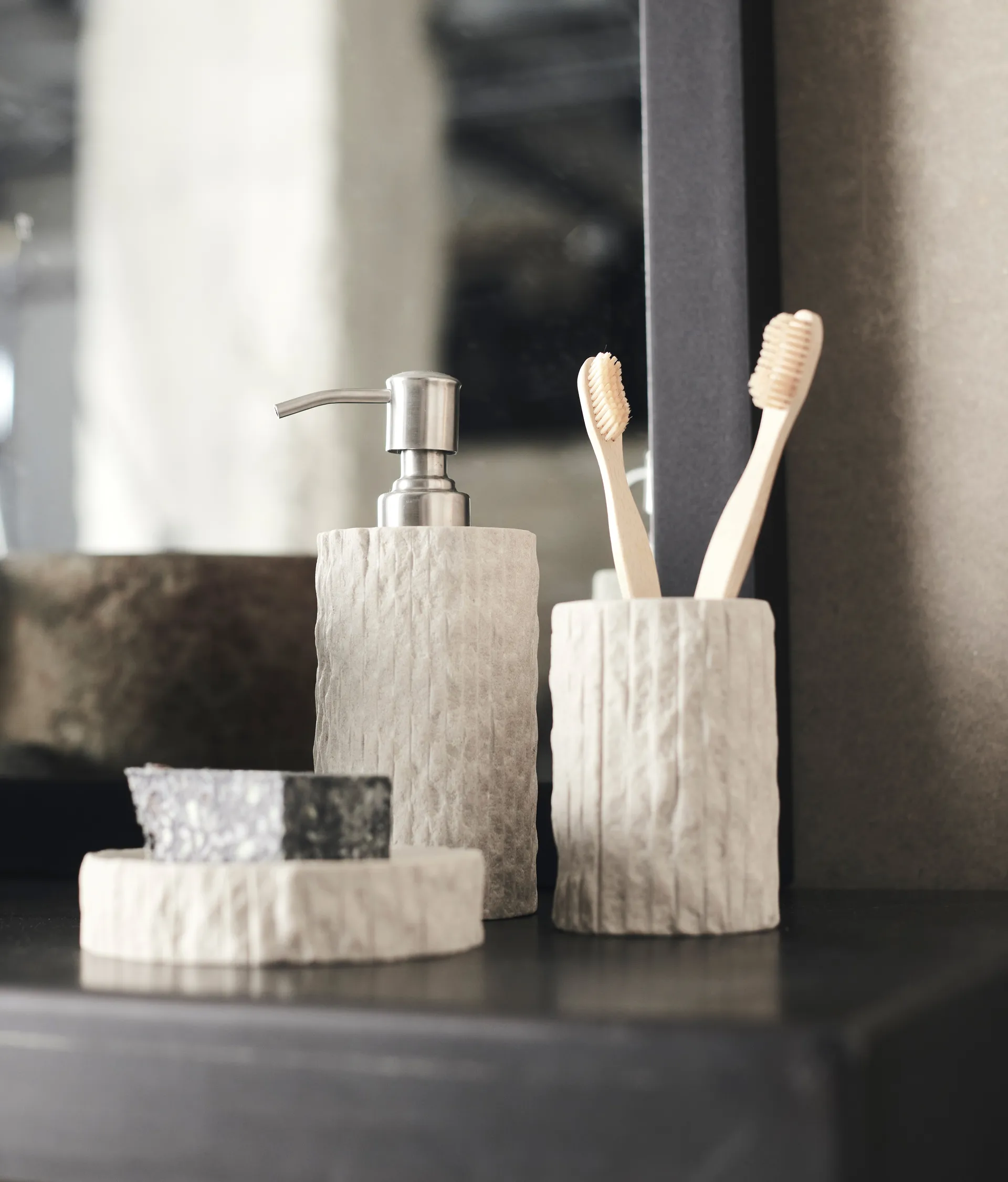 Kama toothbrush holder, Sand MUUBS