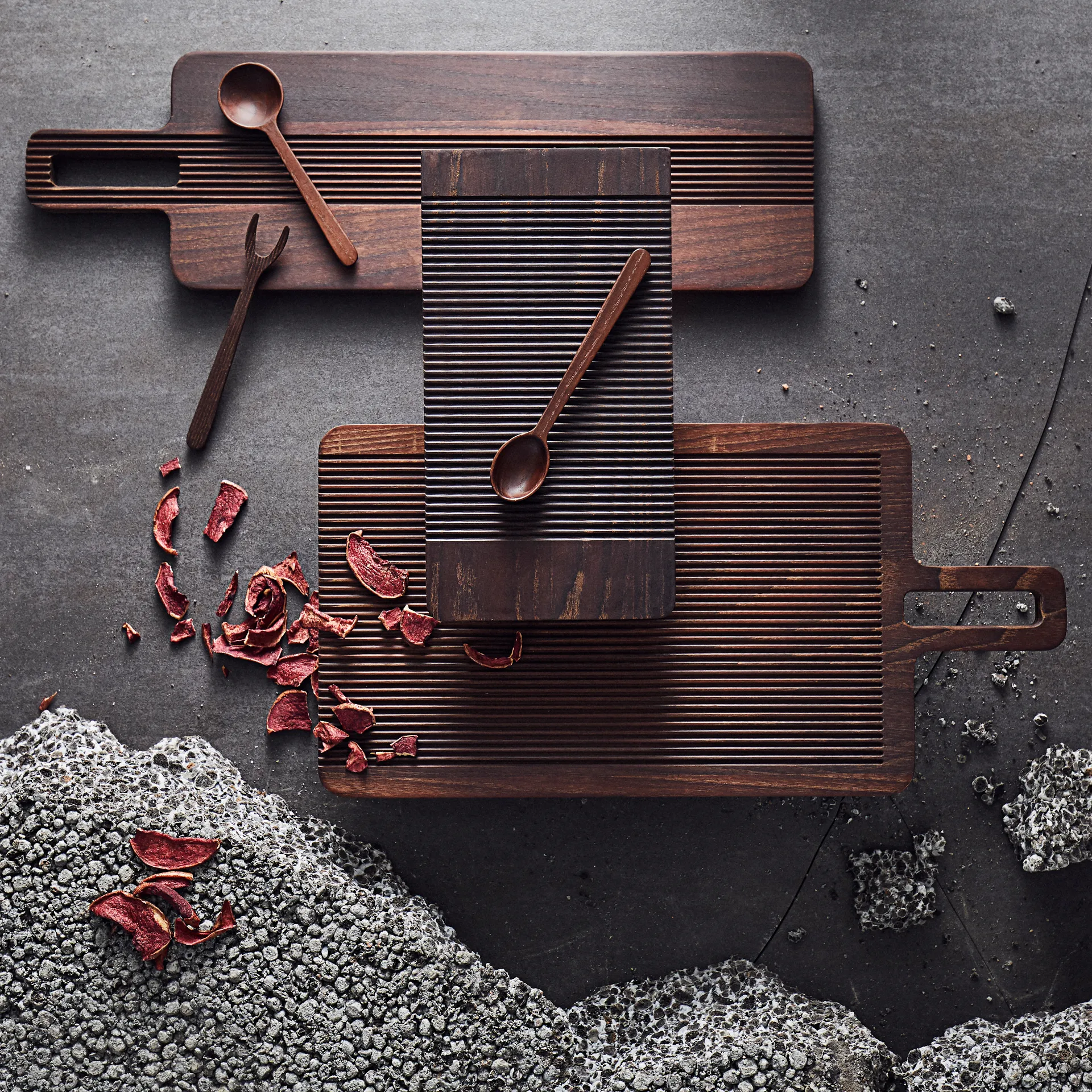 Yami cutting board for bread 22x44 cm, brown MUUBS