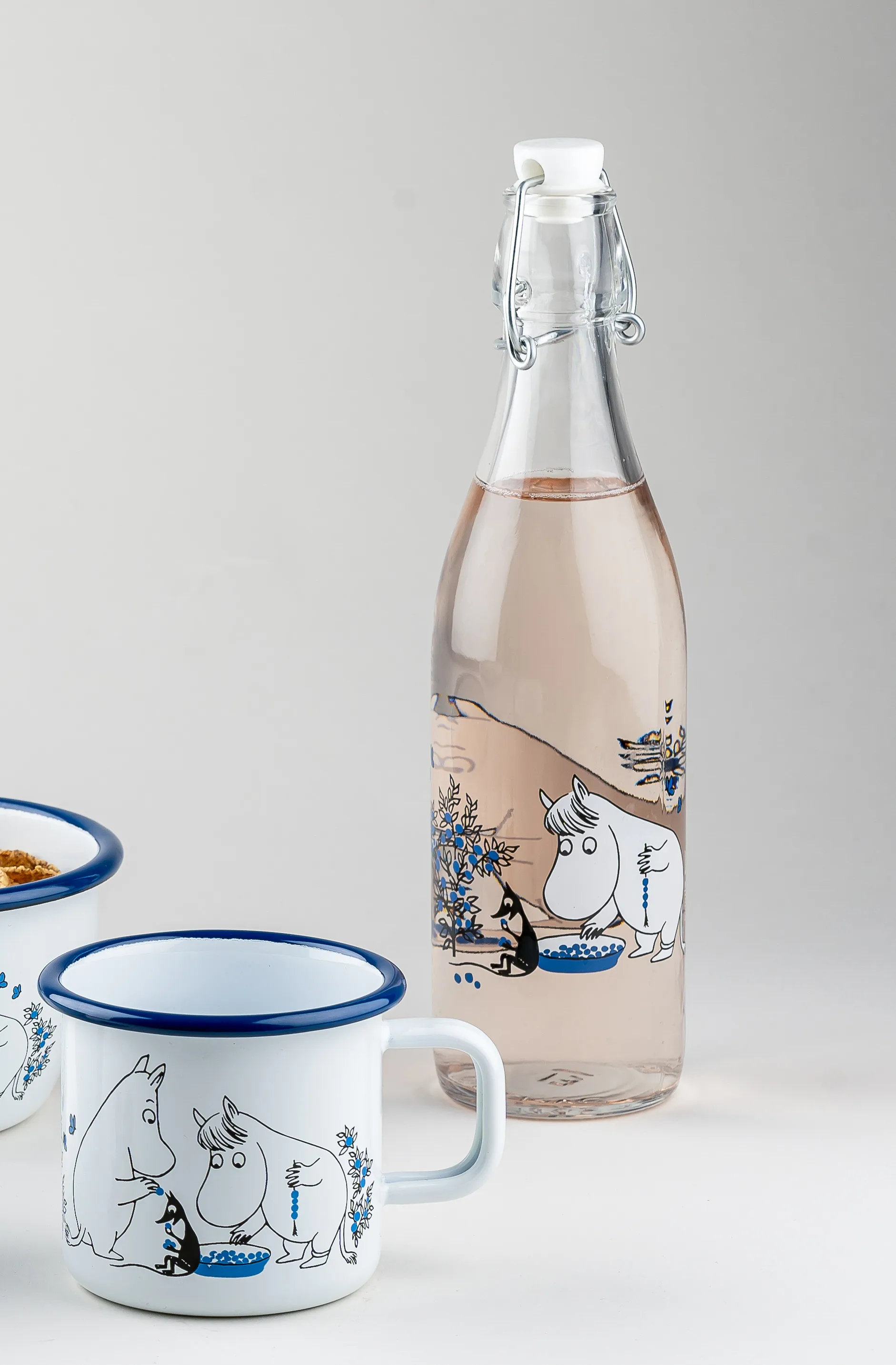 Blueberries glass bottle 0.5 L, Transparent Muurla