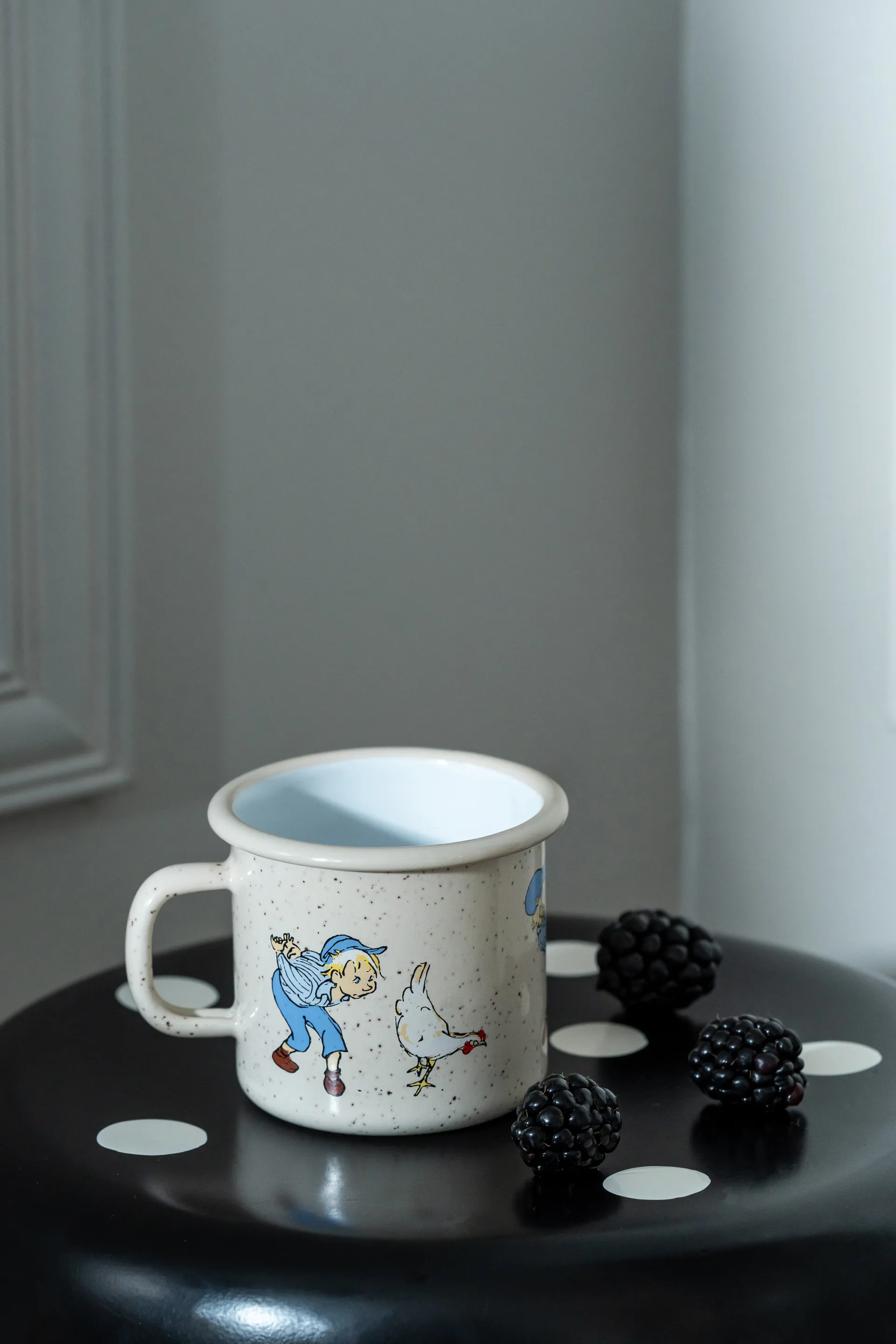 Emil in Lönneberga enamel mug 2.5 dl, Cluck Cluck Muurla