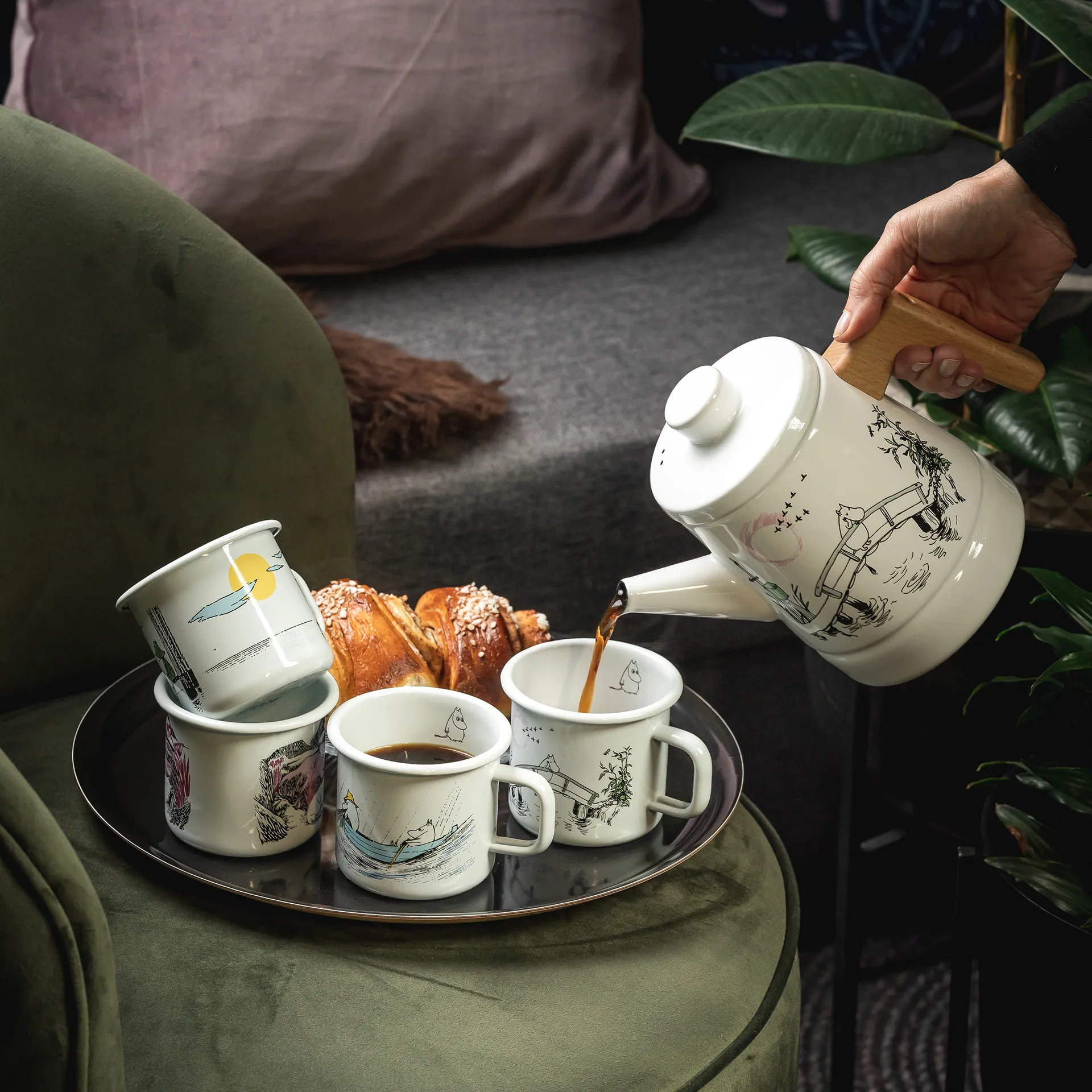 Missing you coffee pot enamel 1.6 l, white Muurla