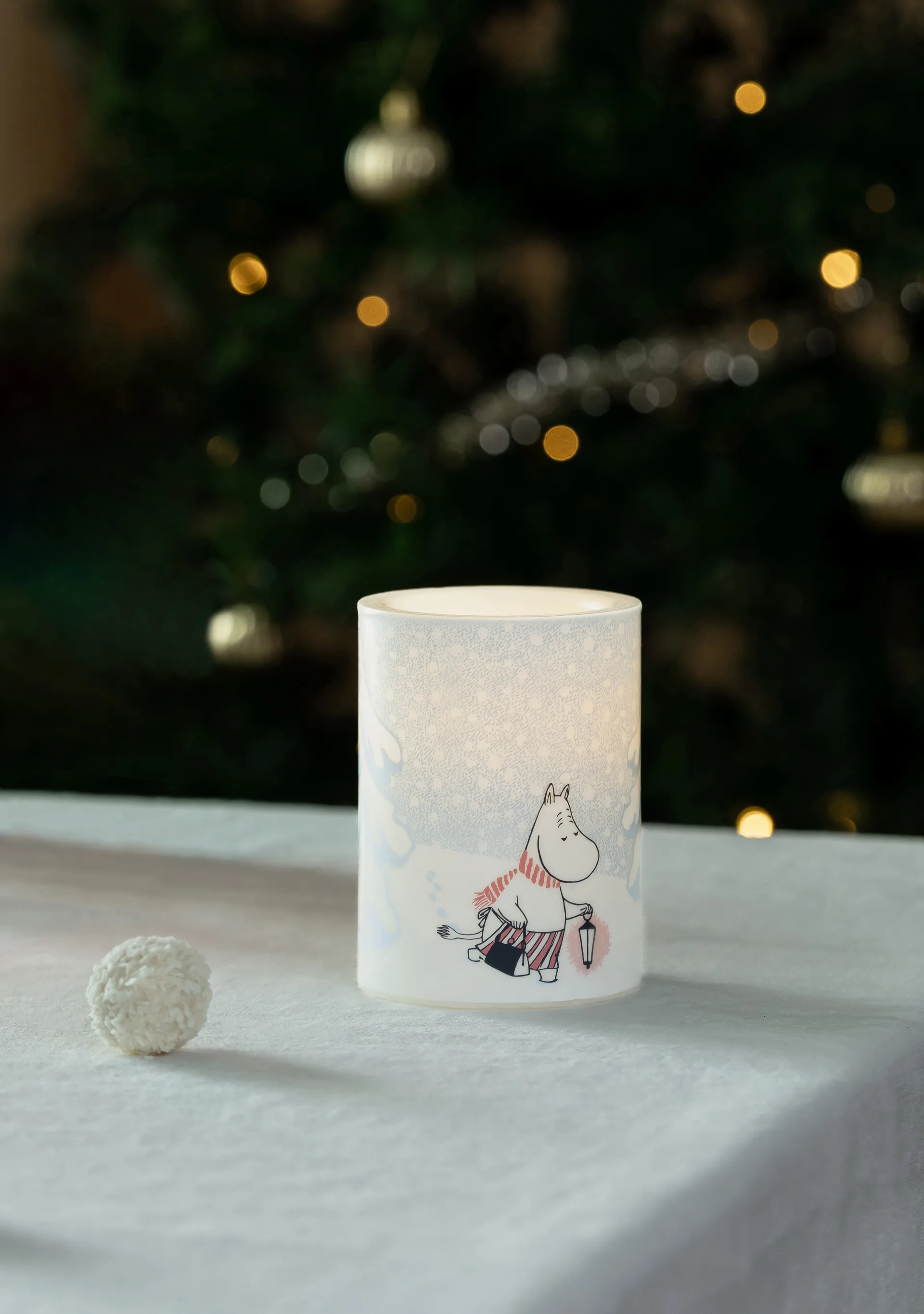 Moomin block candle LED 10 cm, Let it snow Muurla